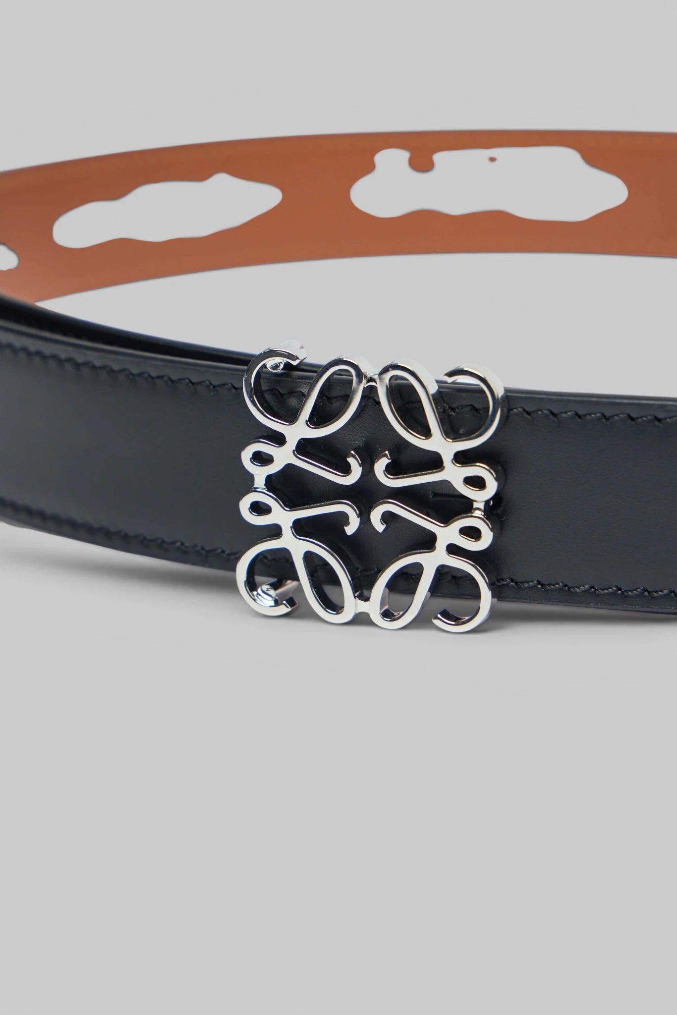 Loewe - Reversible Anagram Belt In Smooth Calfskin - LABELS
