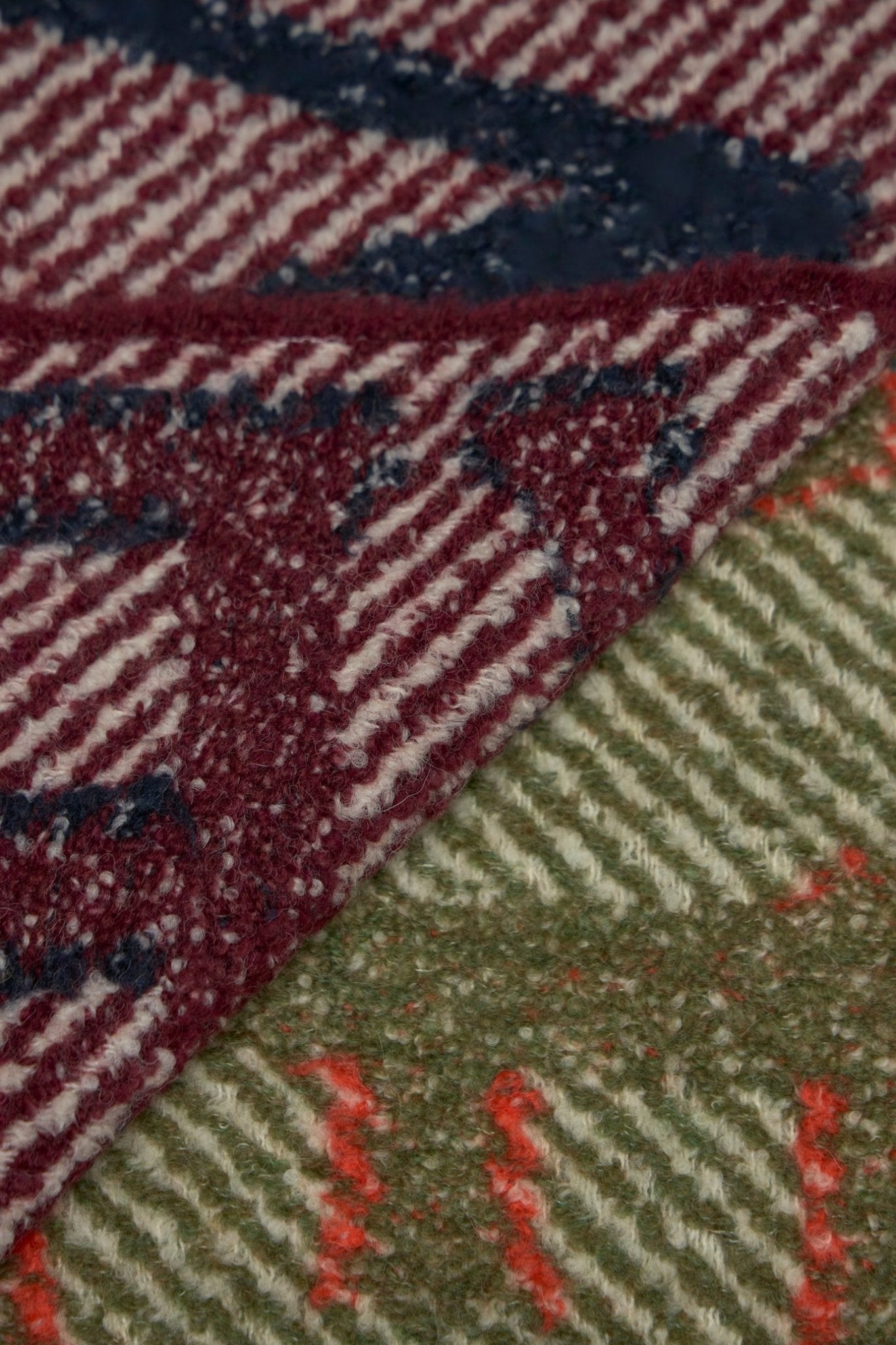 Loewe - Scarf in Wool and Cashmere - LABELS