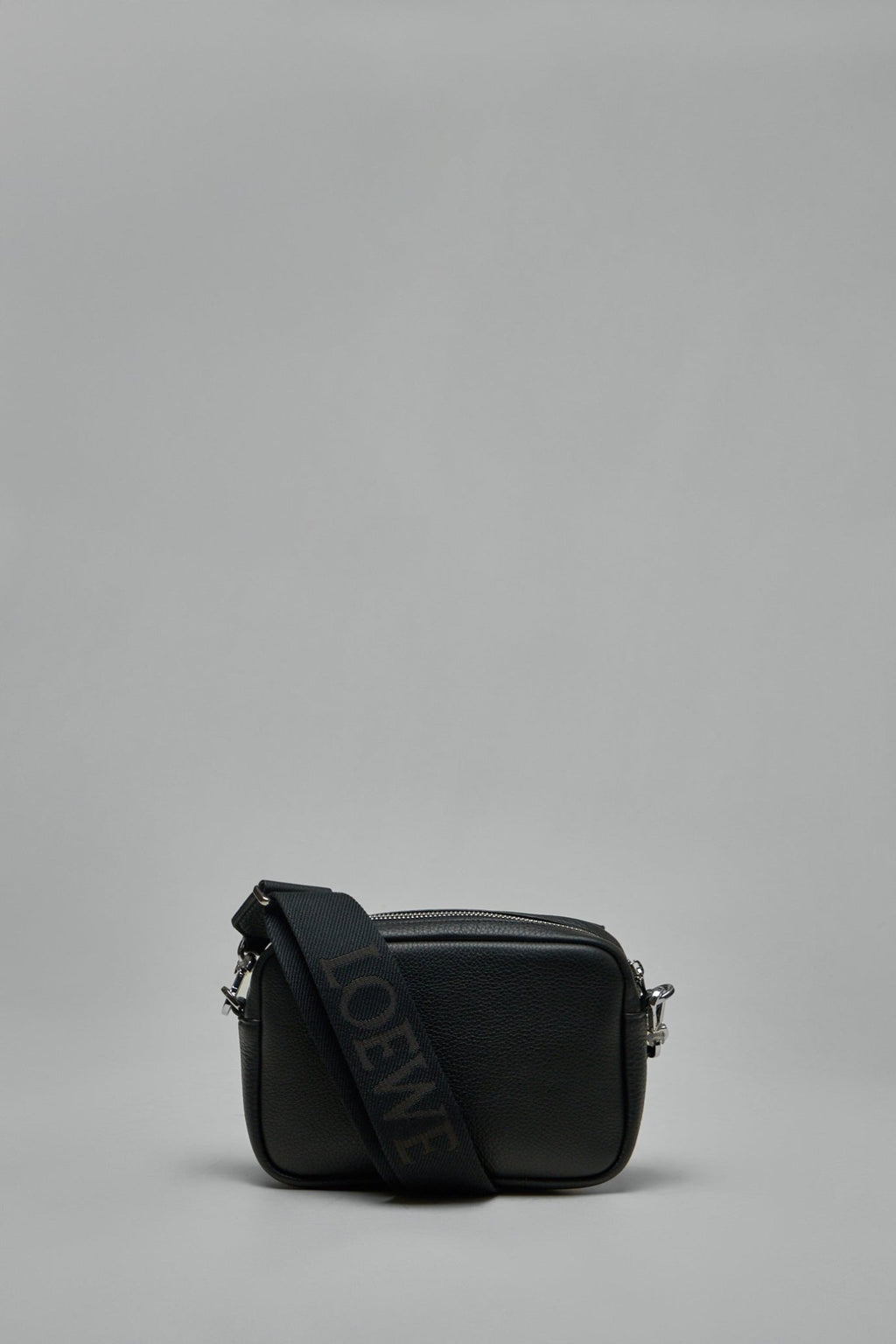 Loewe - Small Pebble Messenger Bag - LABELS