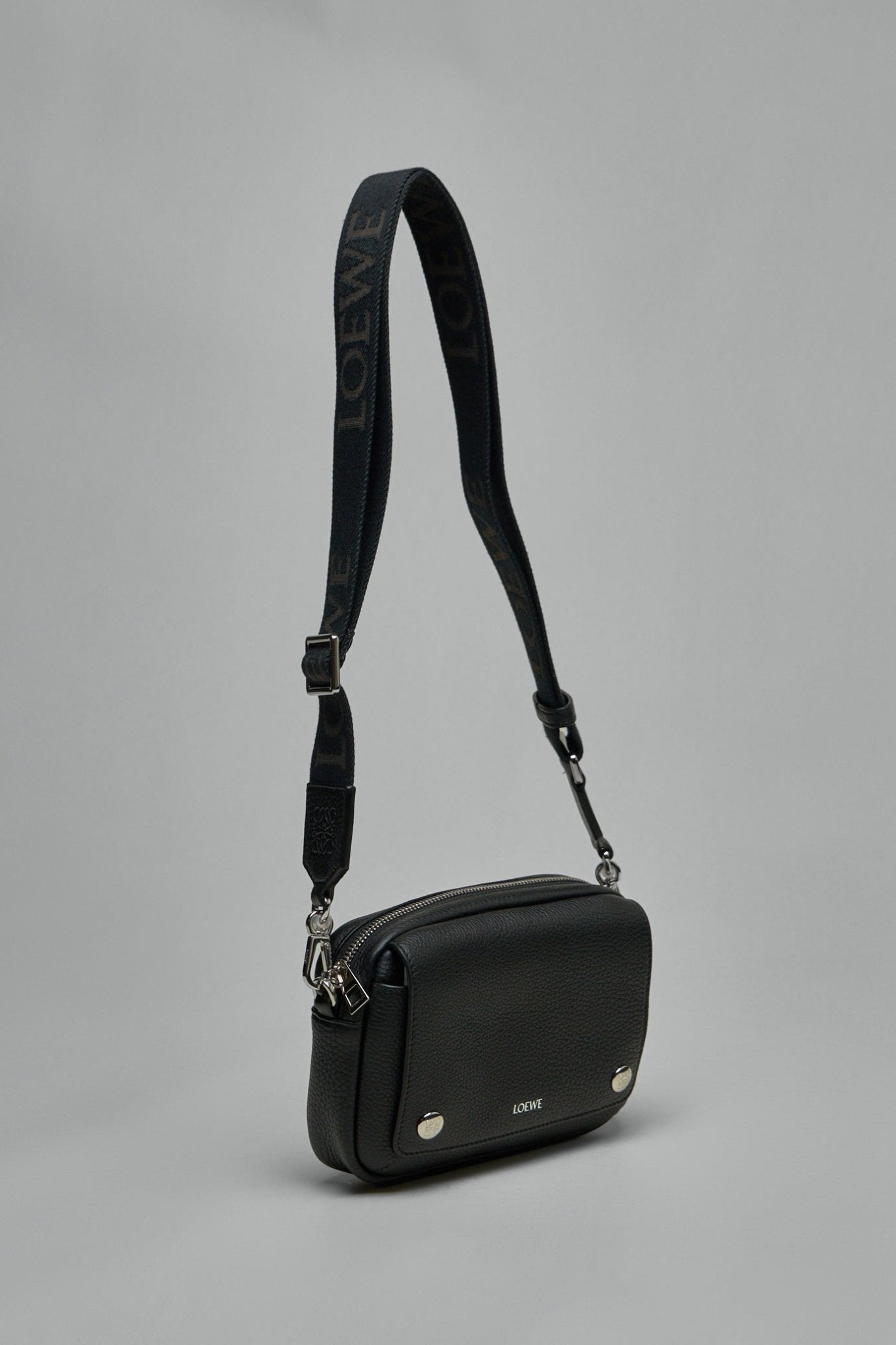 Loewe - Small Pebble Messenger Bag - LABELS