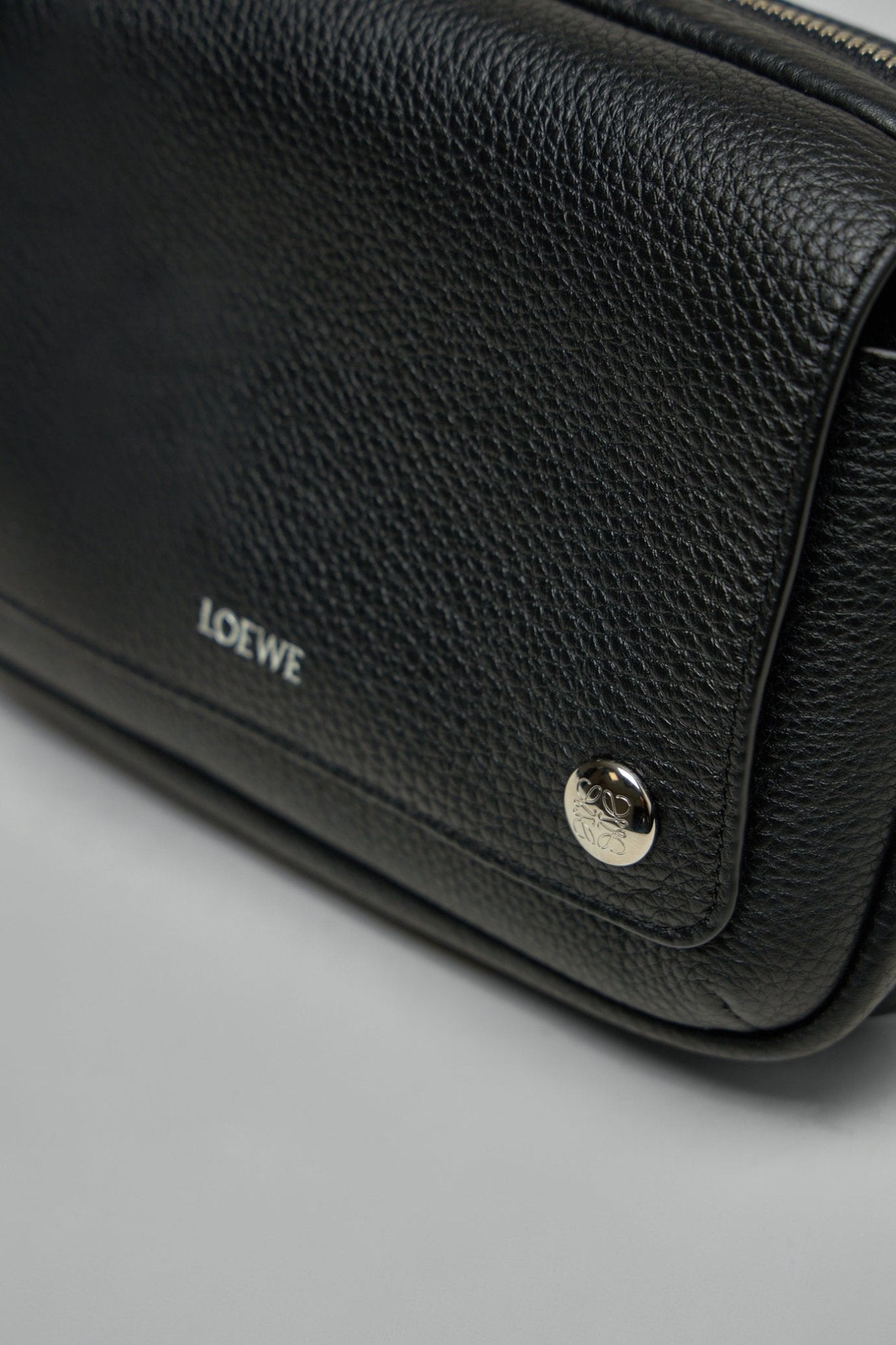 Loewe - Small Pebble Messenger Bag - LABELS