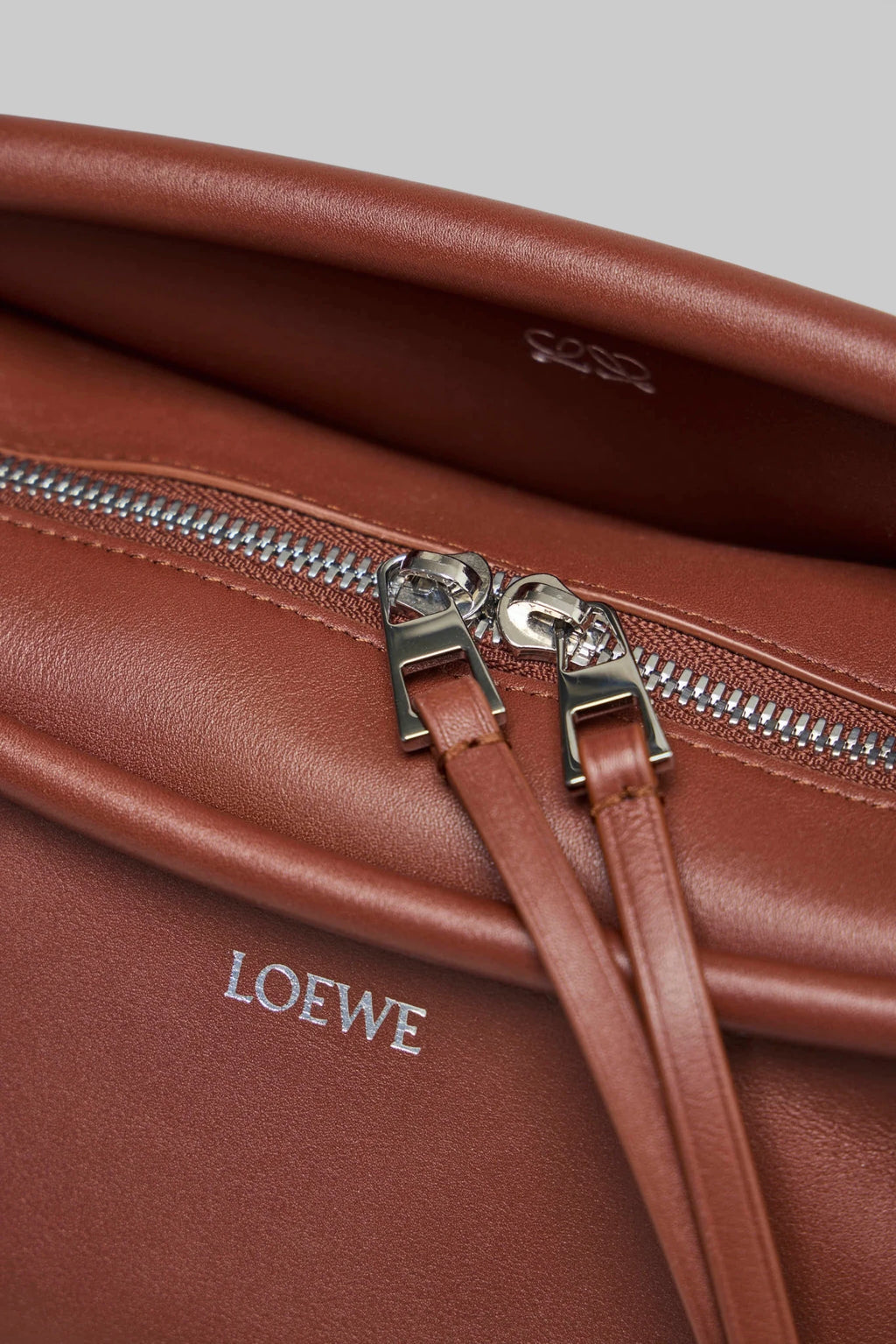 Loewe - Whisker Small Bag - LABELS