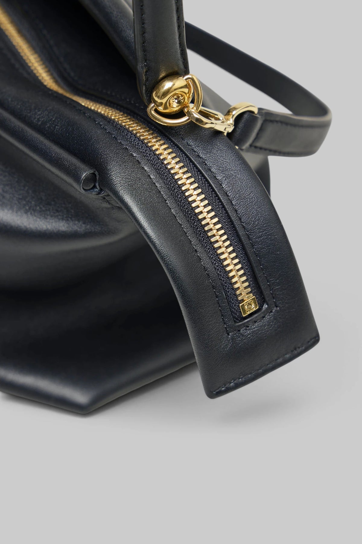 Loewe - Whisker Small Bag - LABELS
