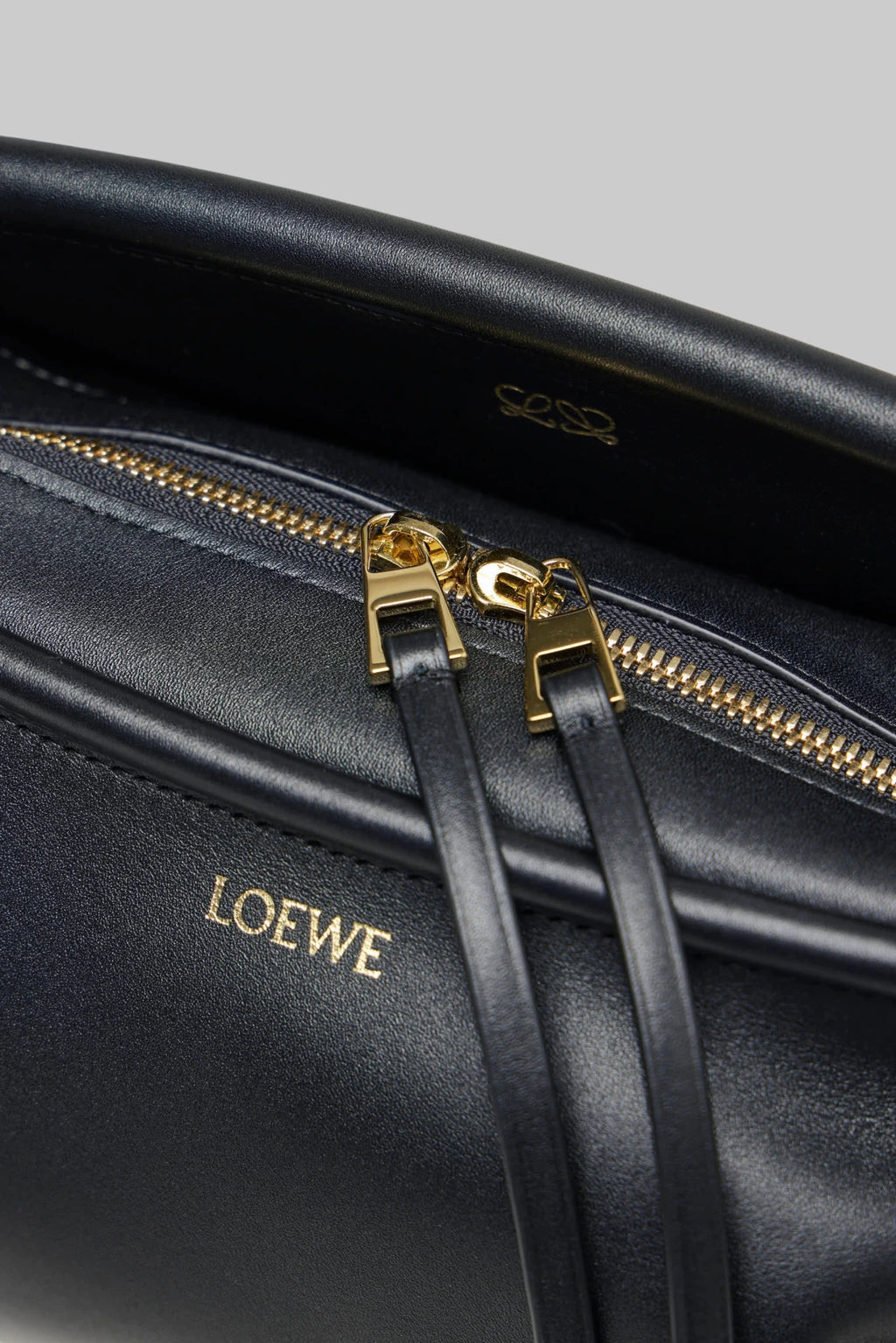 Loewe - Whisker Small Bag - LABELS
