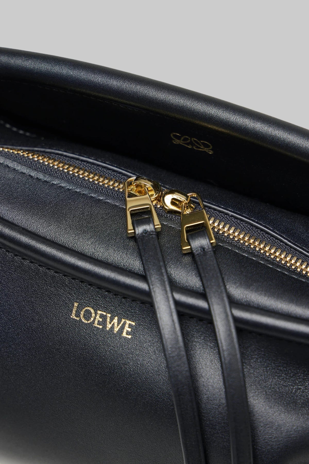 Loewe - Whisker Small Bag - LABELS