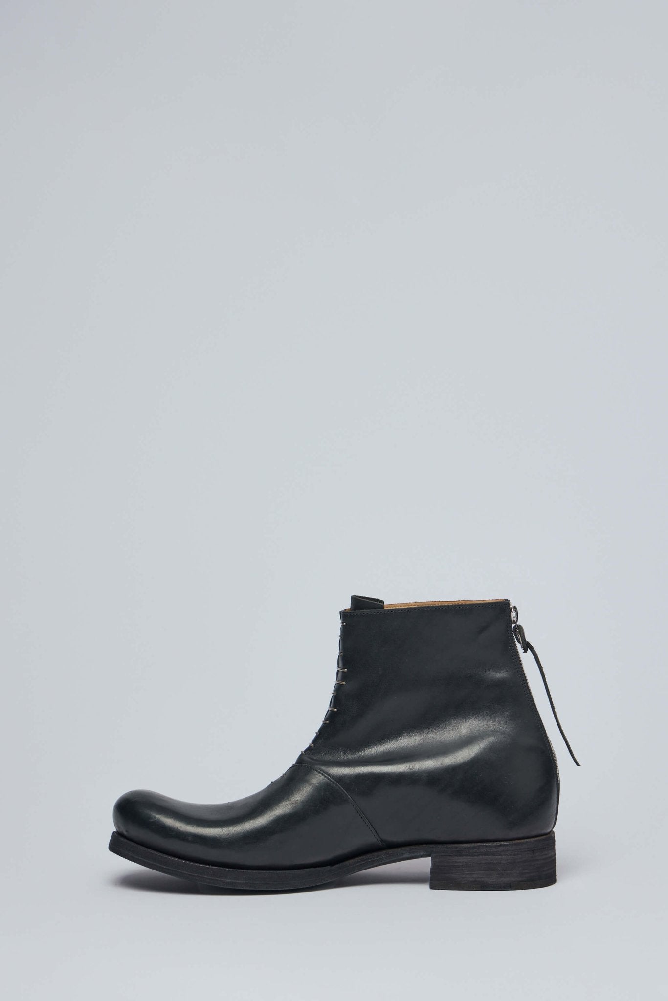 M.A+ Maurizio Amadei - Short Back Zipper Boot - LABELS