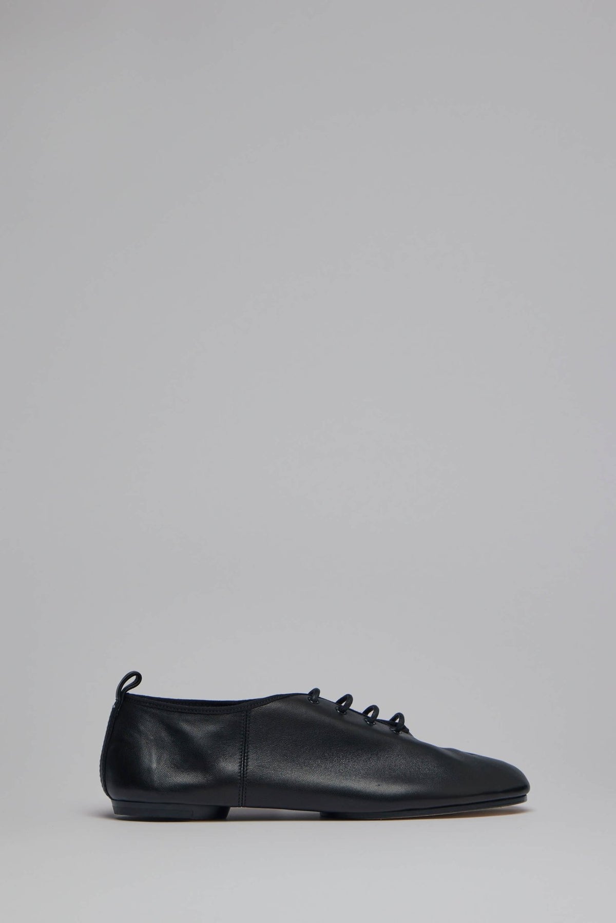 Maison Margiela Flats - Split-Toe Leather Lace-ups – LABELS