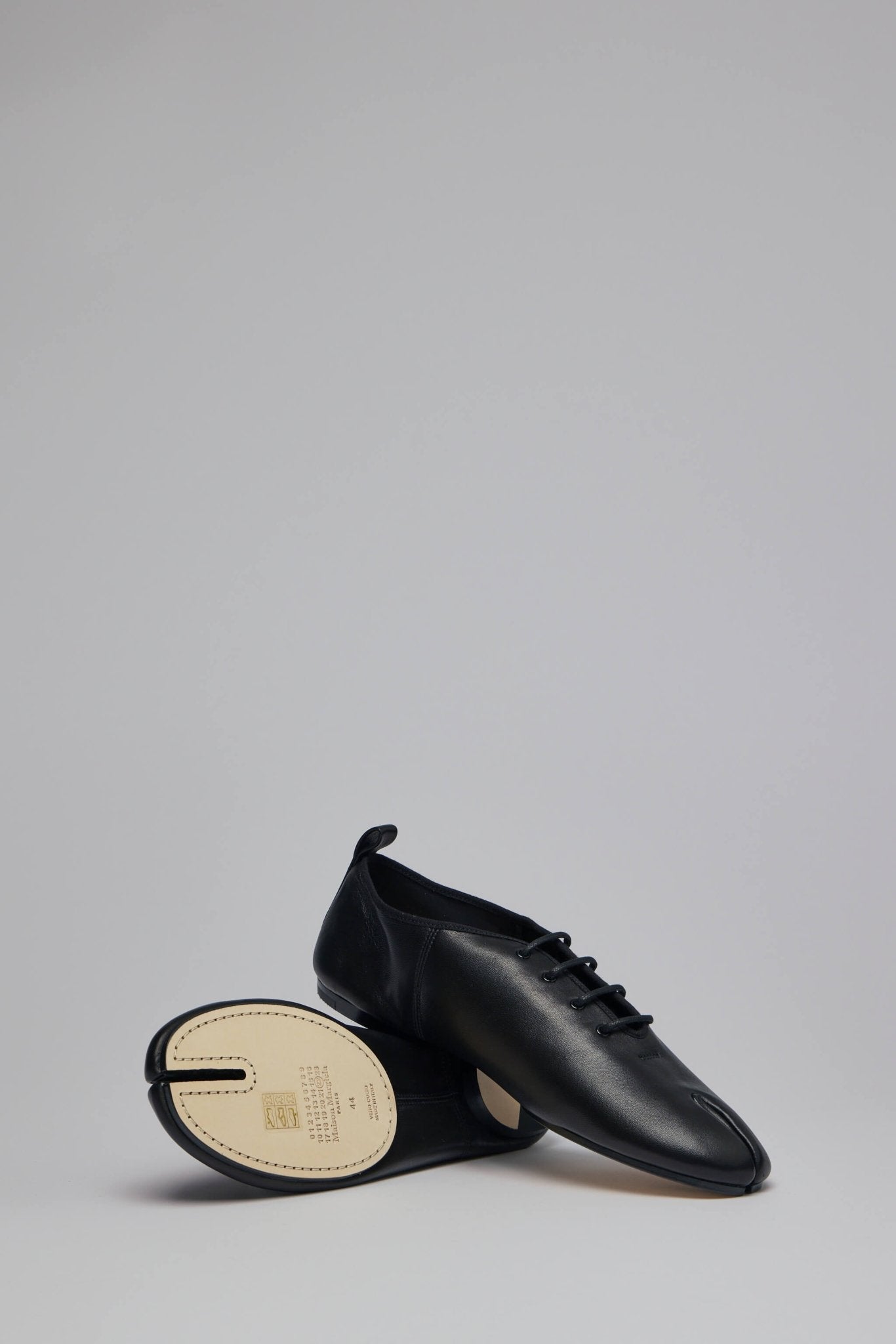 Maison Margiela - Lace - ups - LABELS