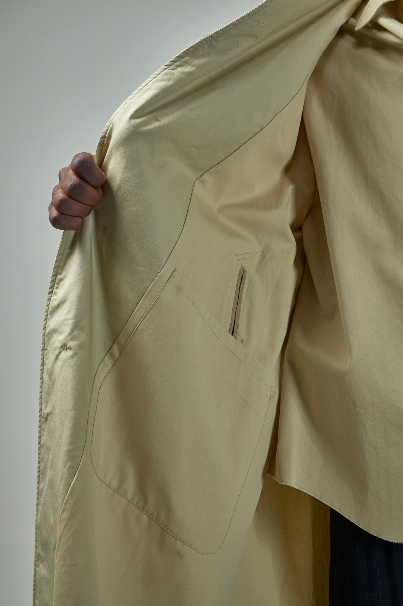 Maison Margiela Trenchcoats - Layered Cotton Design – LABELS