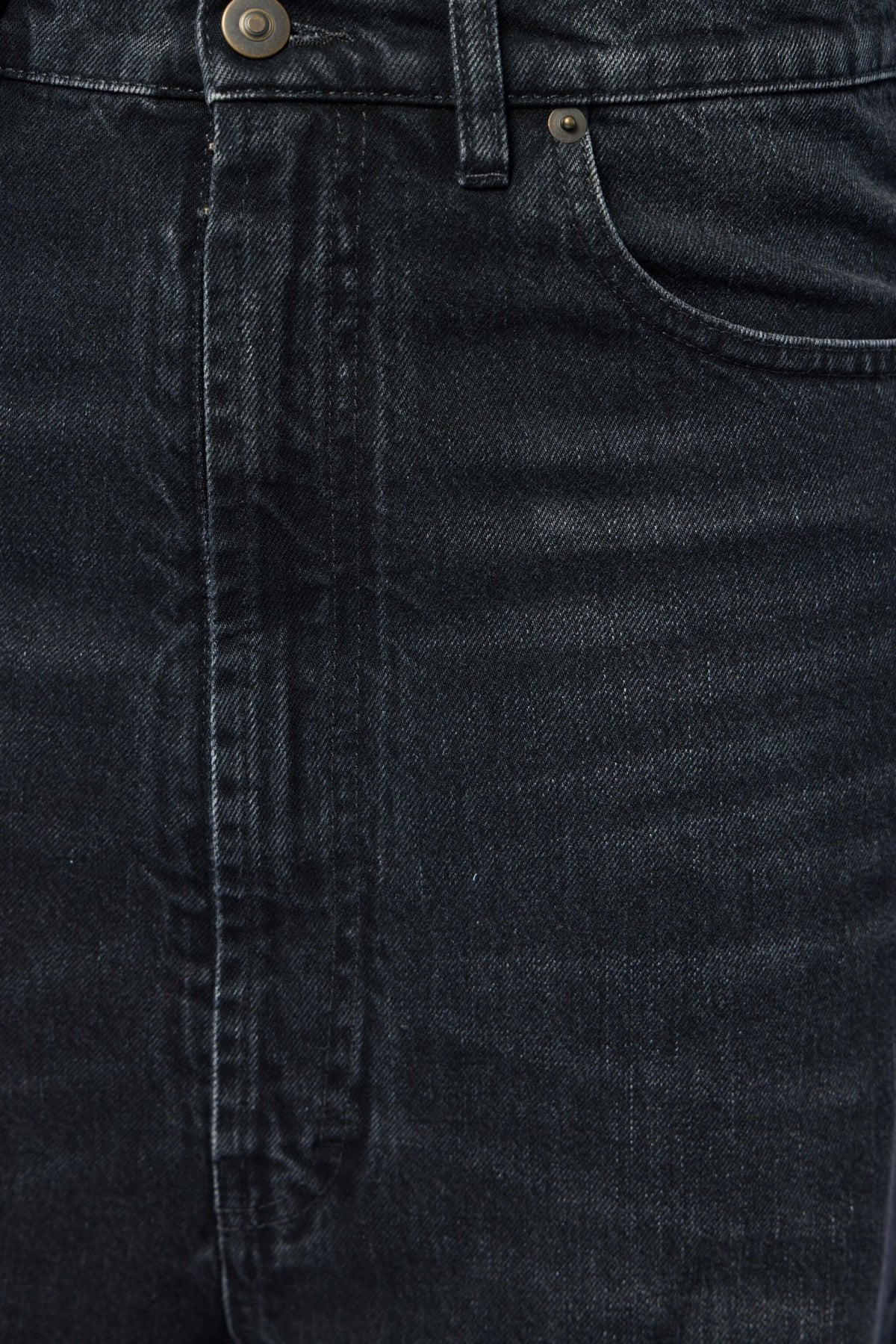 Side view of wide-leg pants showing contemporary fit
