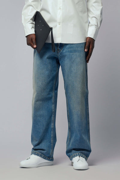 Straight Leg Cropped Jeans