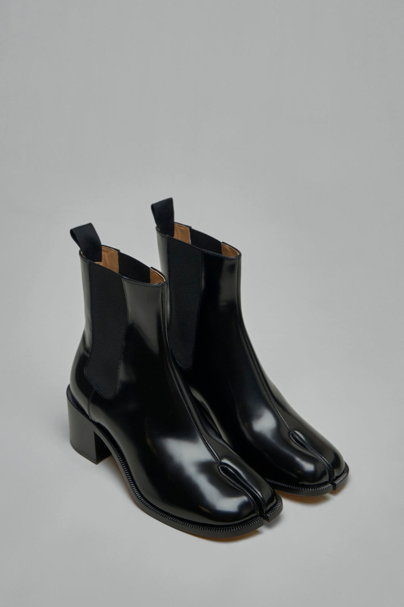 Maison Margiela - Tabi City Chelsea Boots - LABELS