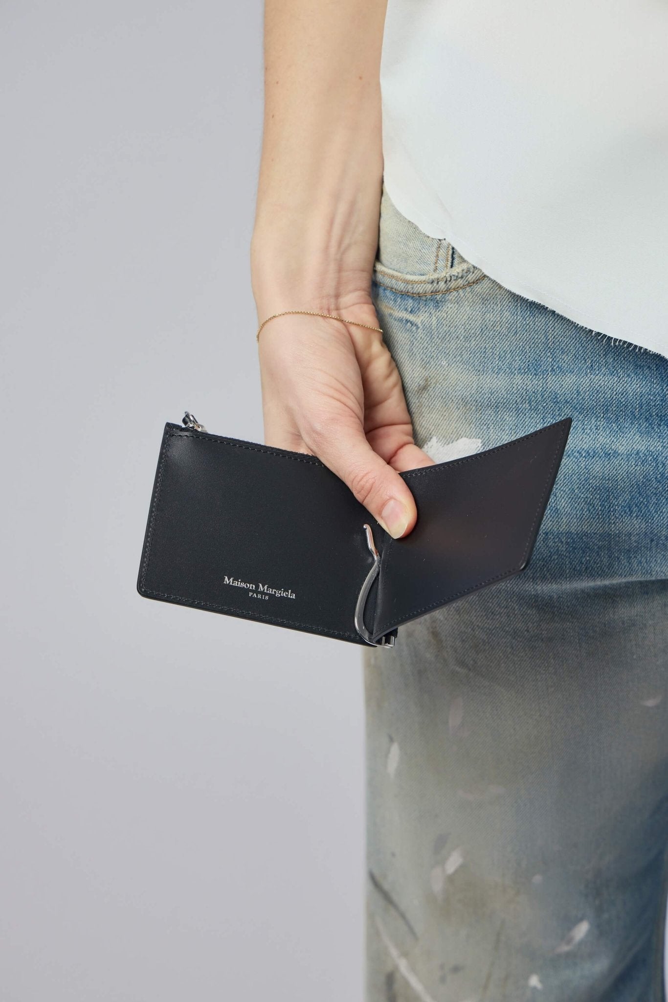Maison Margiela Cardholders - Textured Zip Wallet – LABELS