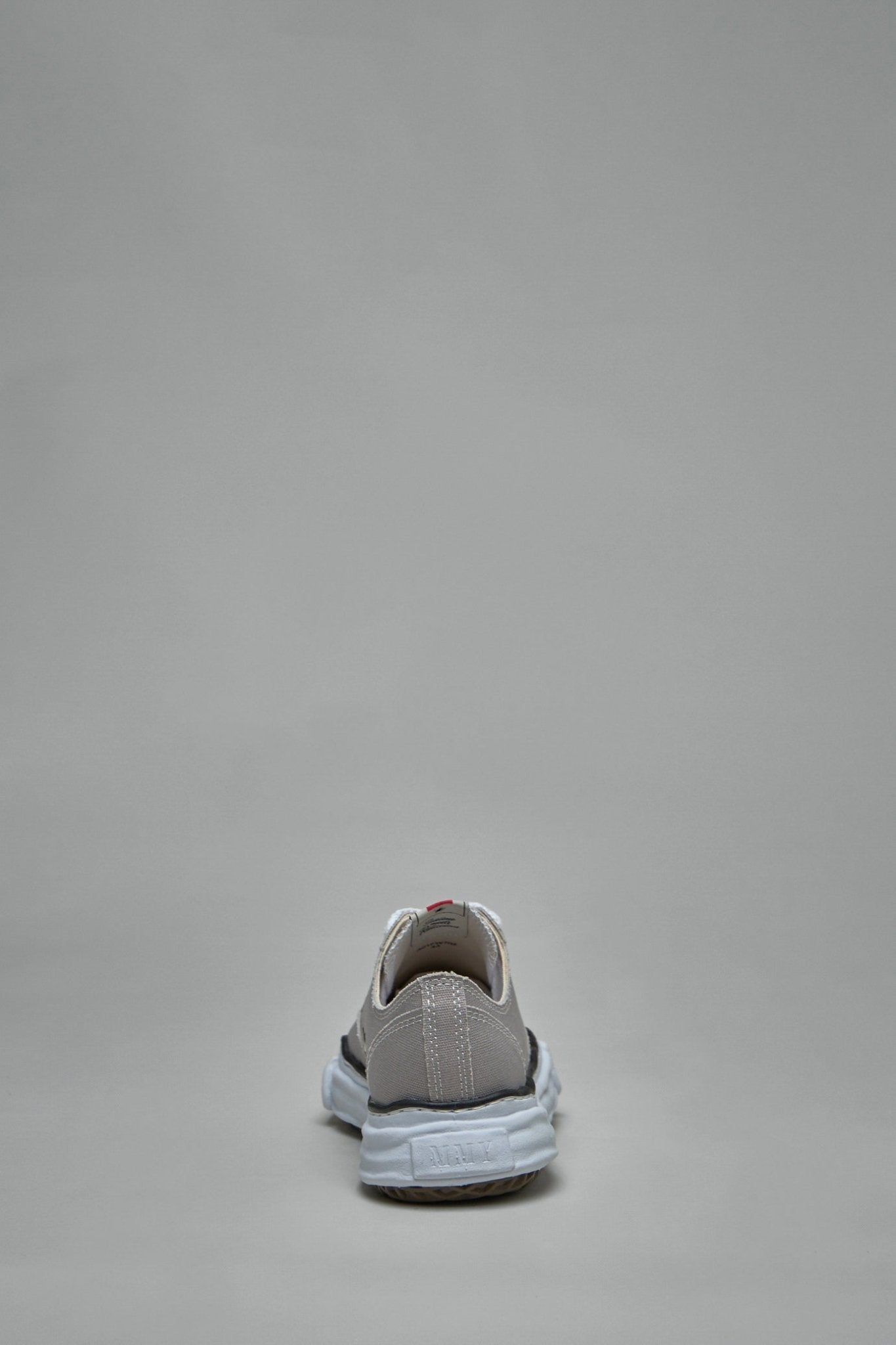 Maison Mihara Yasuhiro - PETERSON Low Top Sneaker - LABELS