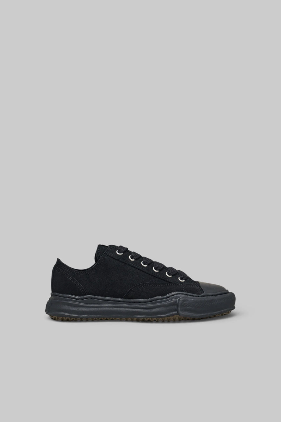 Maison Mihara Yasuhiro - Peterson / Original Sole Suede Low-top Sneaker - LABELS