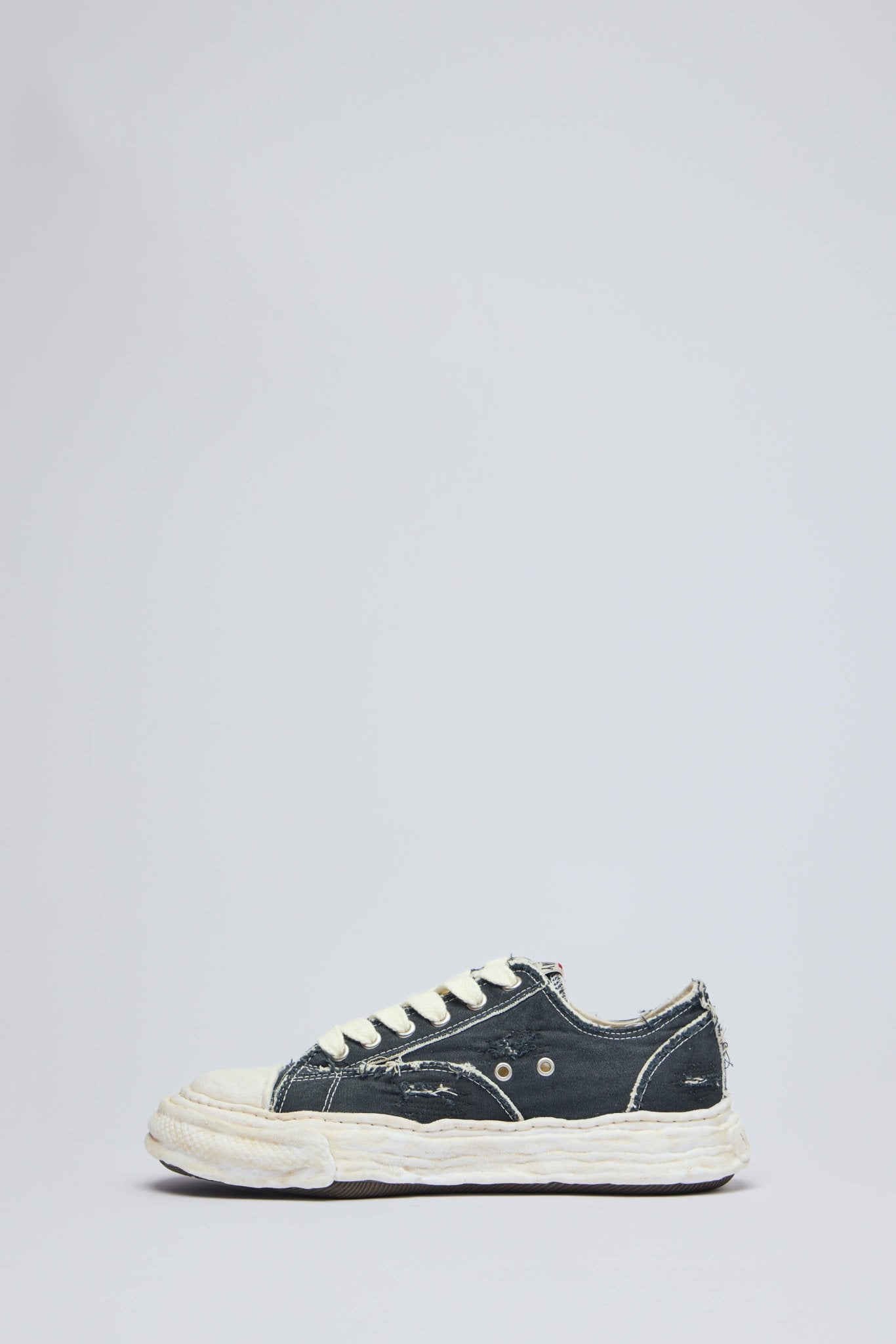 Maison Mihara Yasuhiro - Peterson23 - LABELS