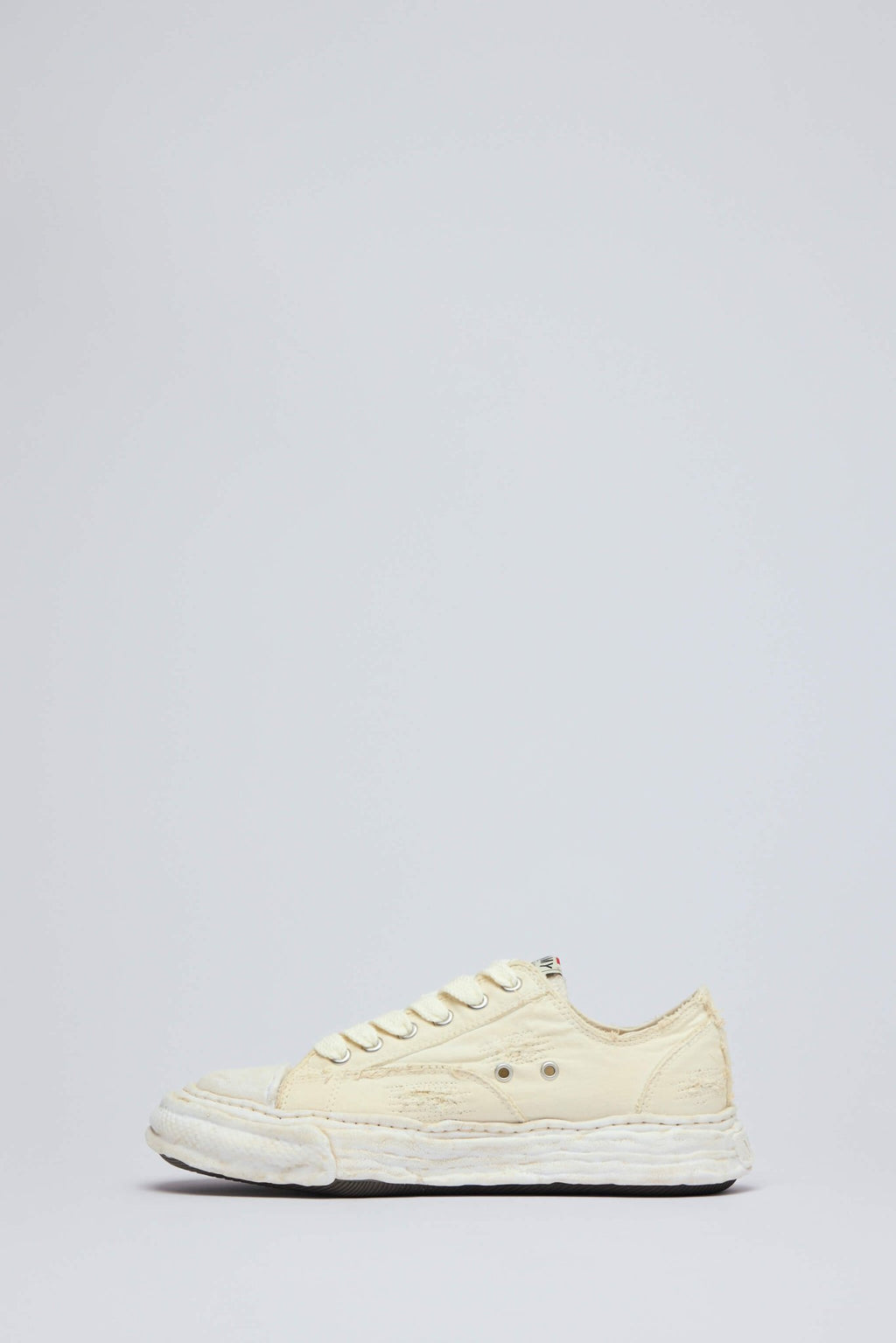 Maison Mihara Yasuhiro - Peterson23 - LABELS