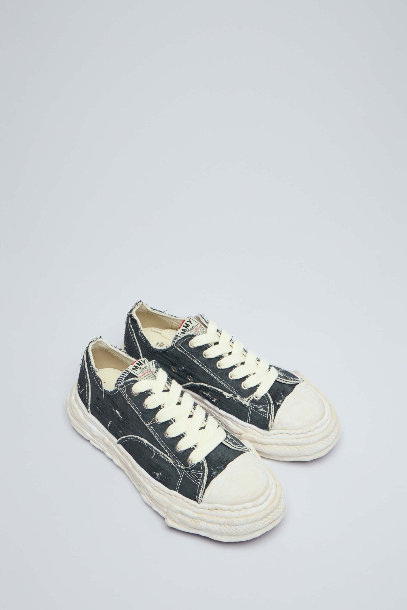 Maison Mihara Yasuhiro - Peterson23 - LABELS