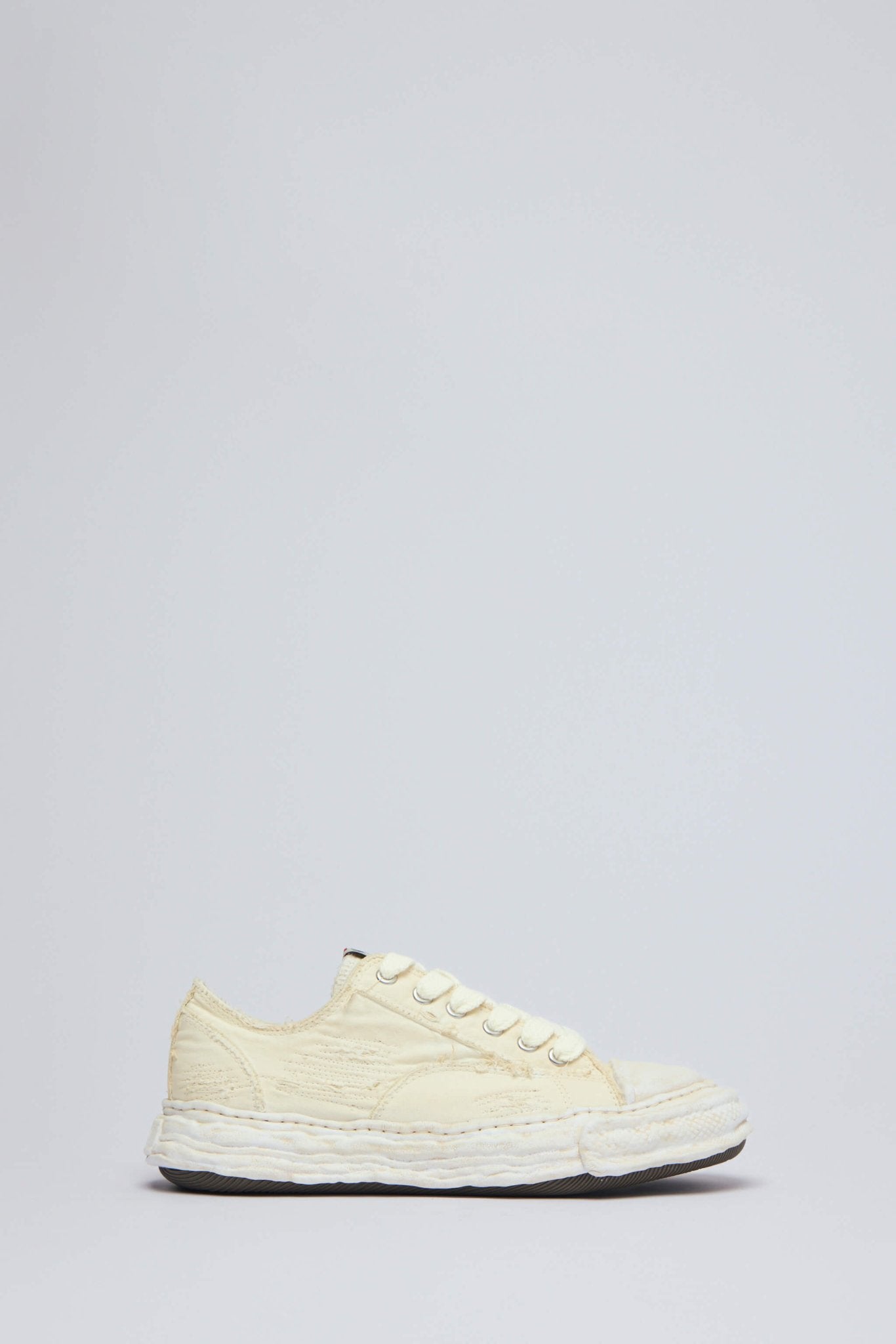 Maison Mihara Yasuhiro - Peterson23 - LABELS