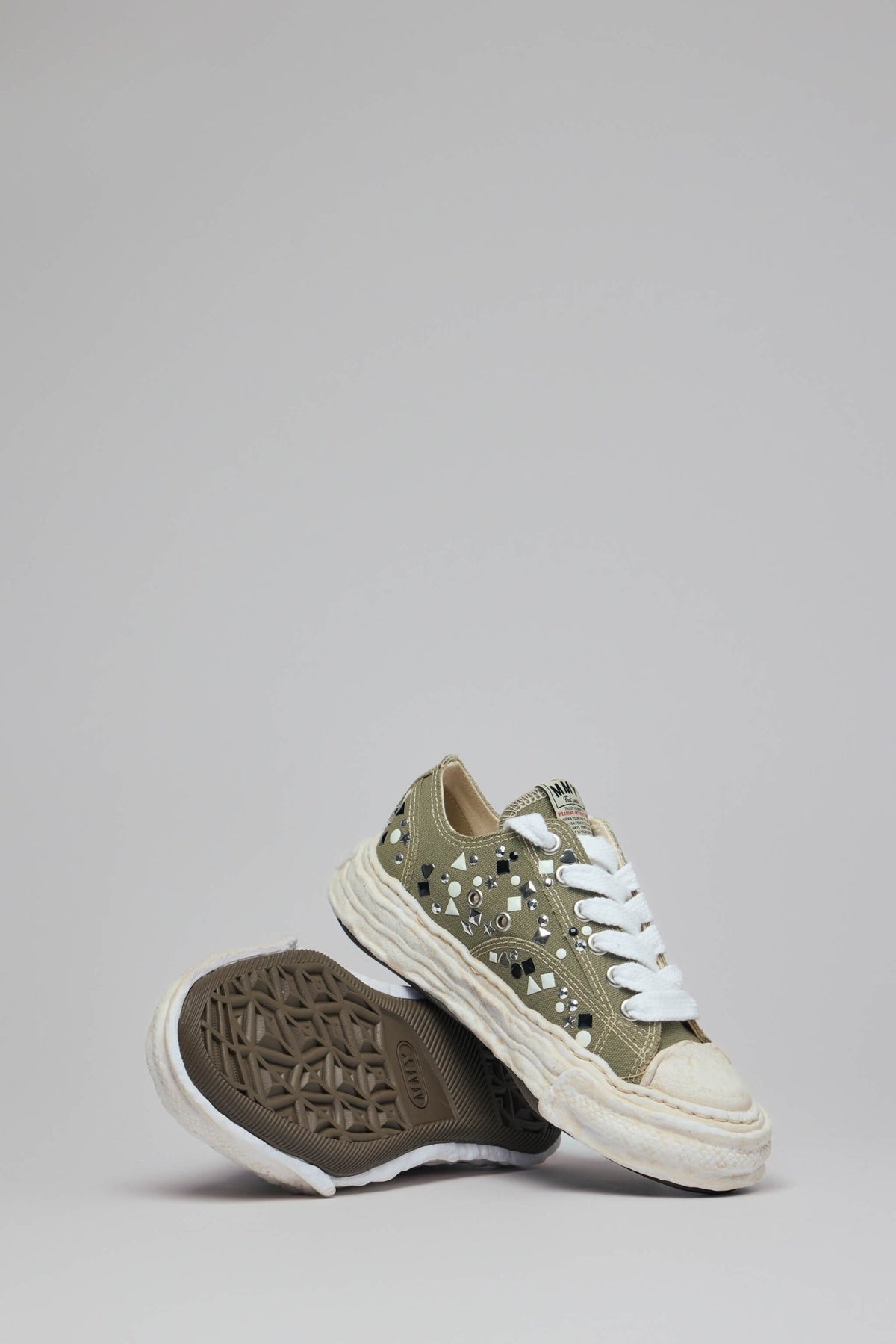 Maison Mihara Yasuhiro - Peterson23 / Original Sole Embellished Canvas Low - top Sneaker - LABELS
