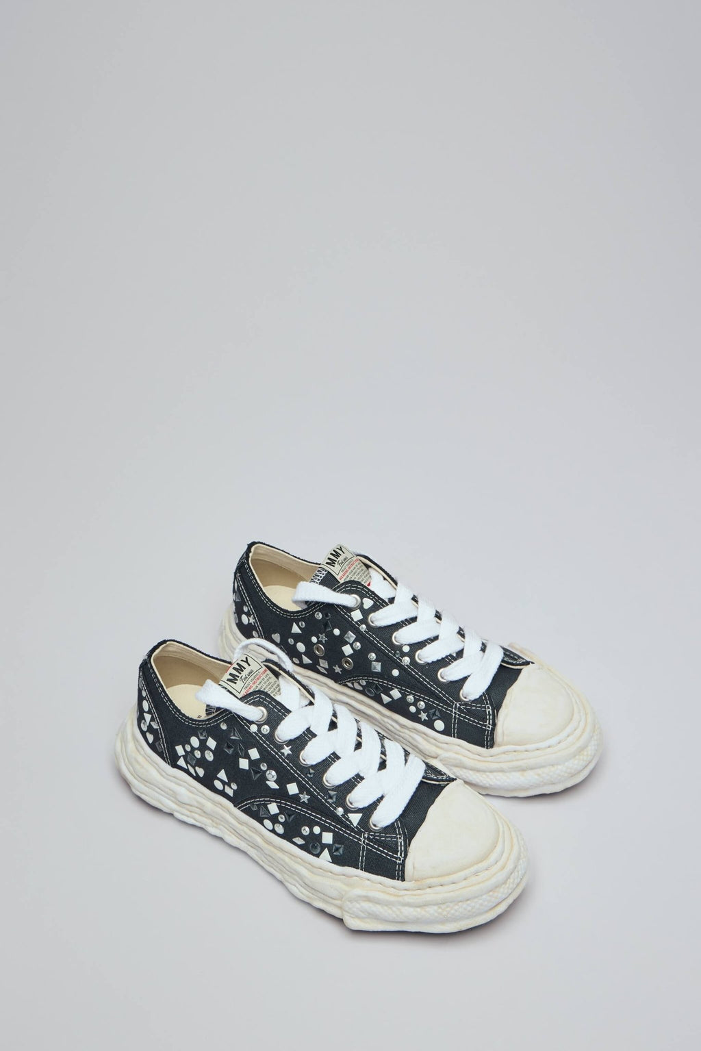 Maison Mihara Yasuhiro - Peterson23 / Original Sole Embellished Canvas Low - top Sneaker - LABELS