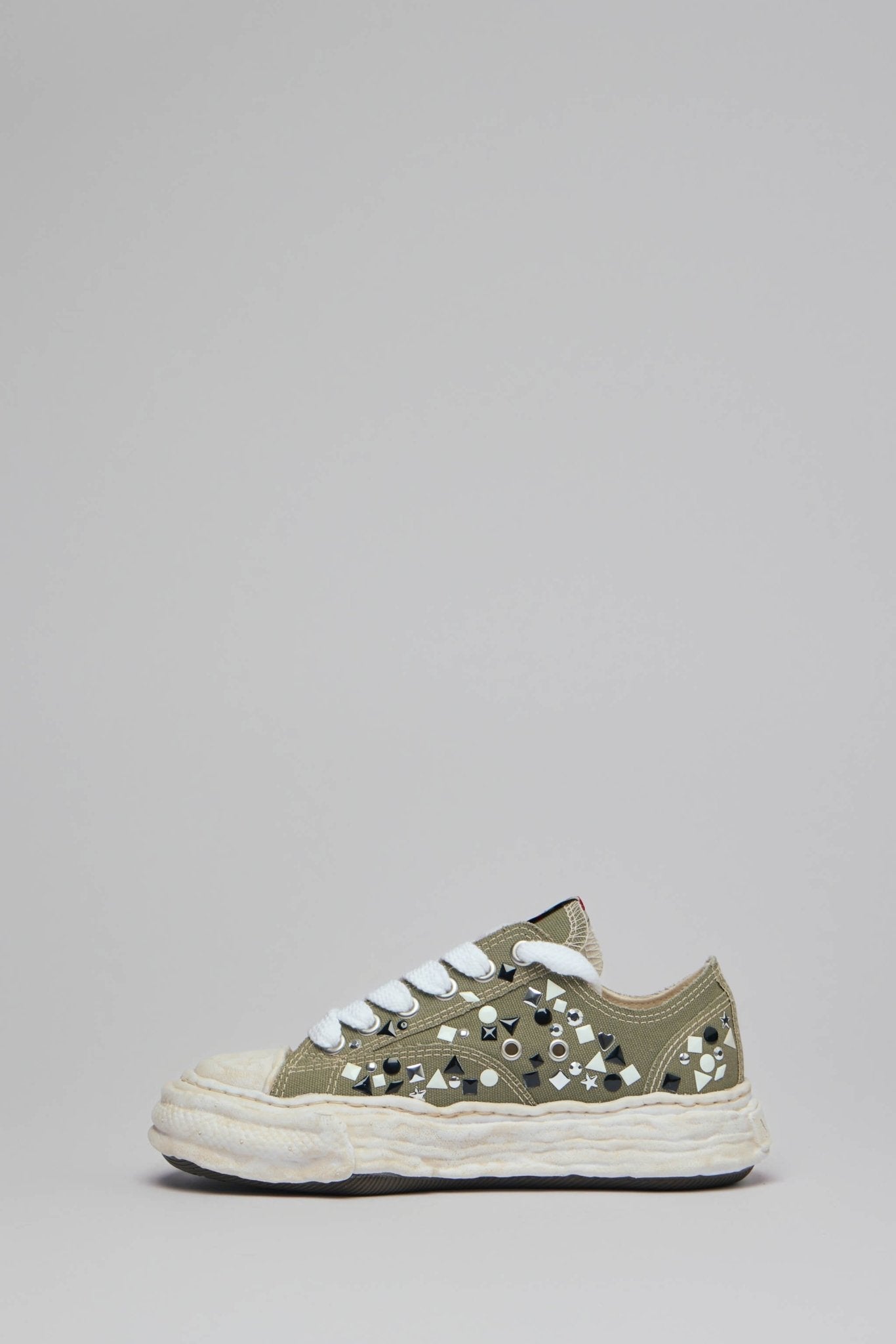 Maison Mihara Yasuhiro - Peterson23 / Original Sole Embellished Canvas Low - top Sneaker - LABELS