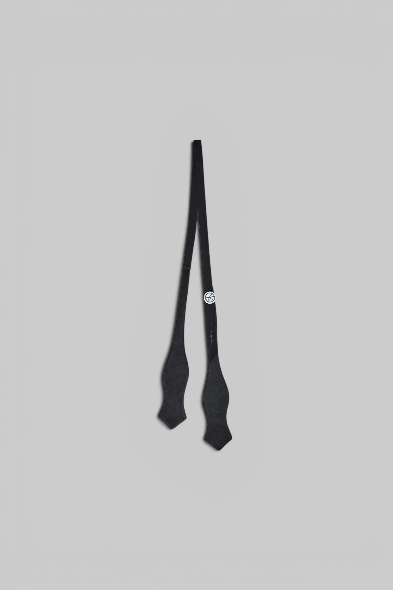 Marina Yee - Bow T - LABELS