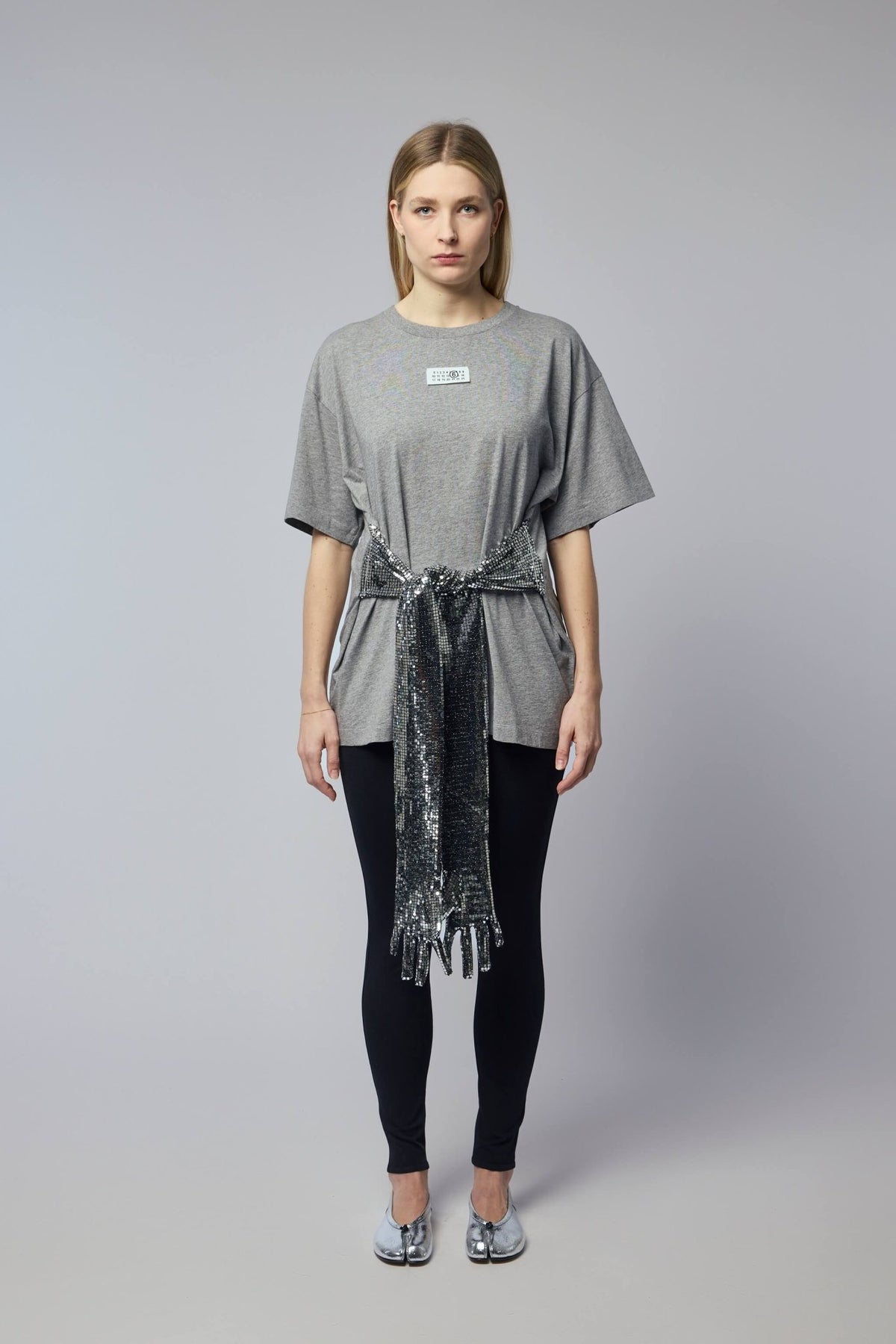 Silver MM6 Margiela label detail on cotton t-shirt chest