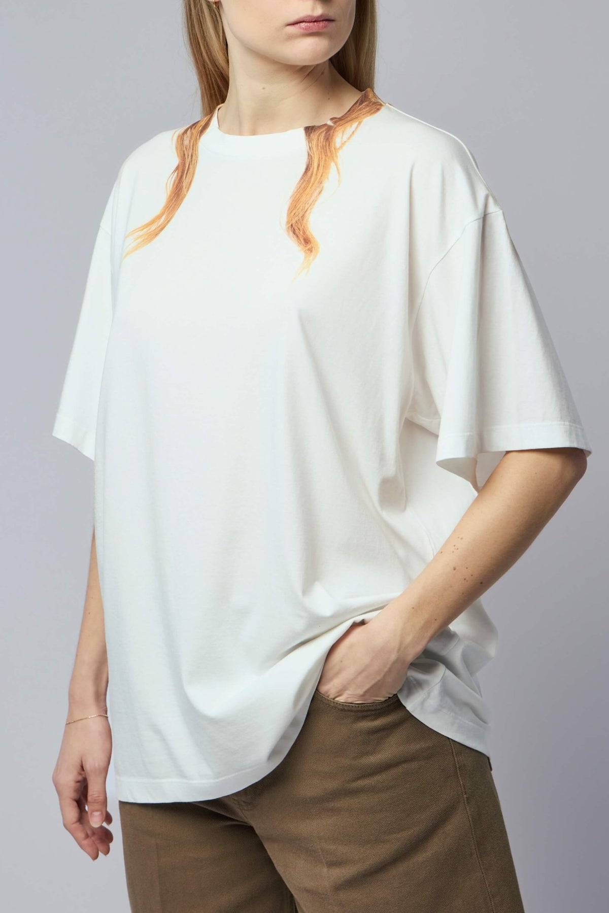 MM6 Margiela relaxed fit t-shirt with crew neck and short sleeves