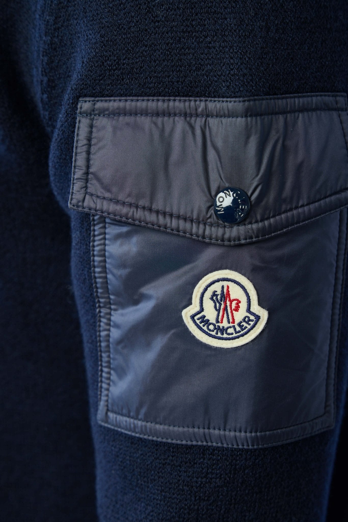 Moncler - Crew Neck - LABELS