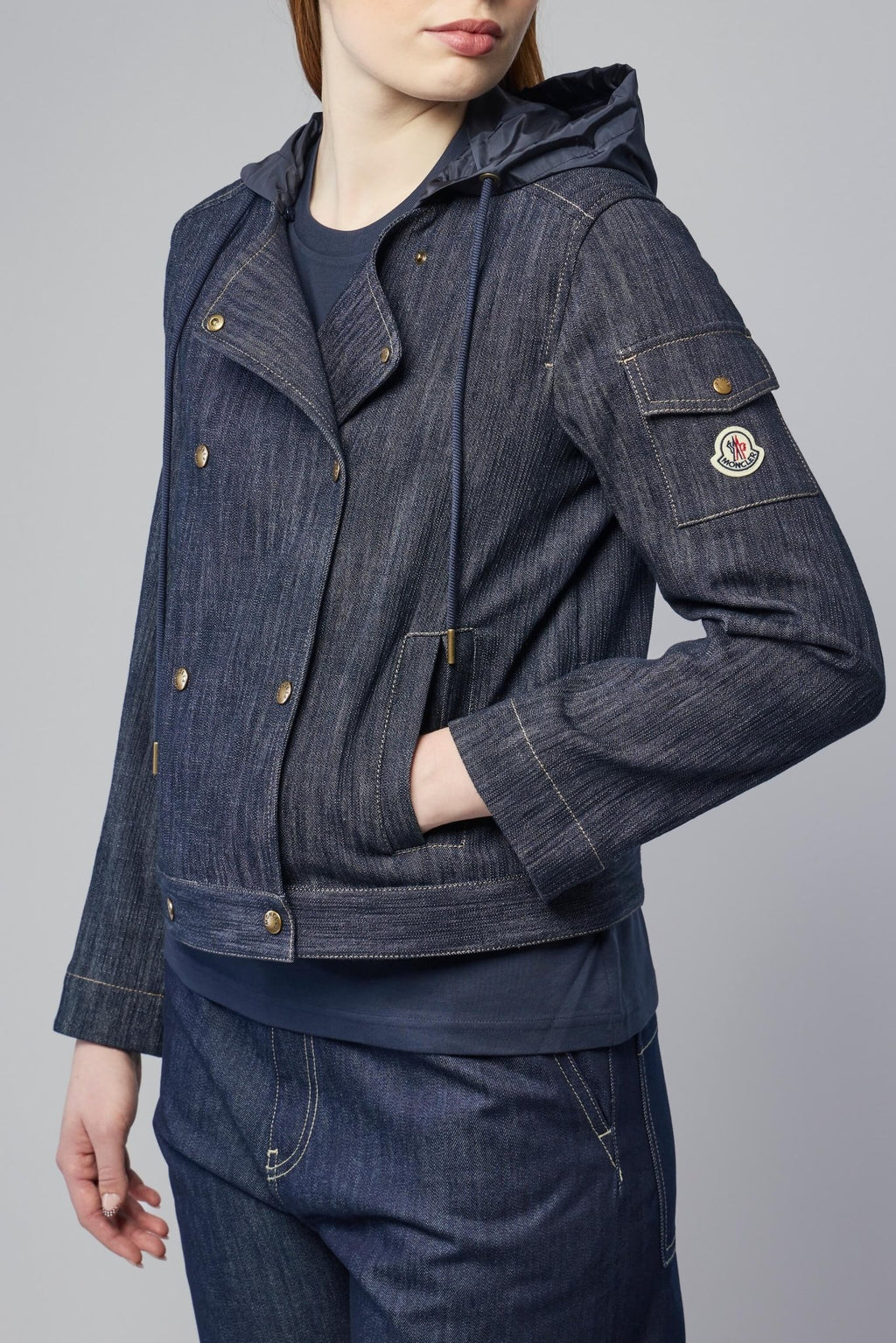 Moncler - Diervilla Jacket | L10931A00138 599EP | 77a - LABELS