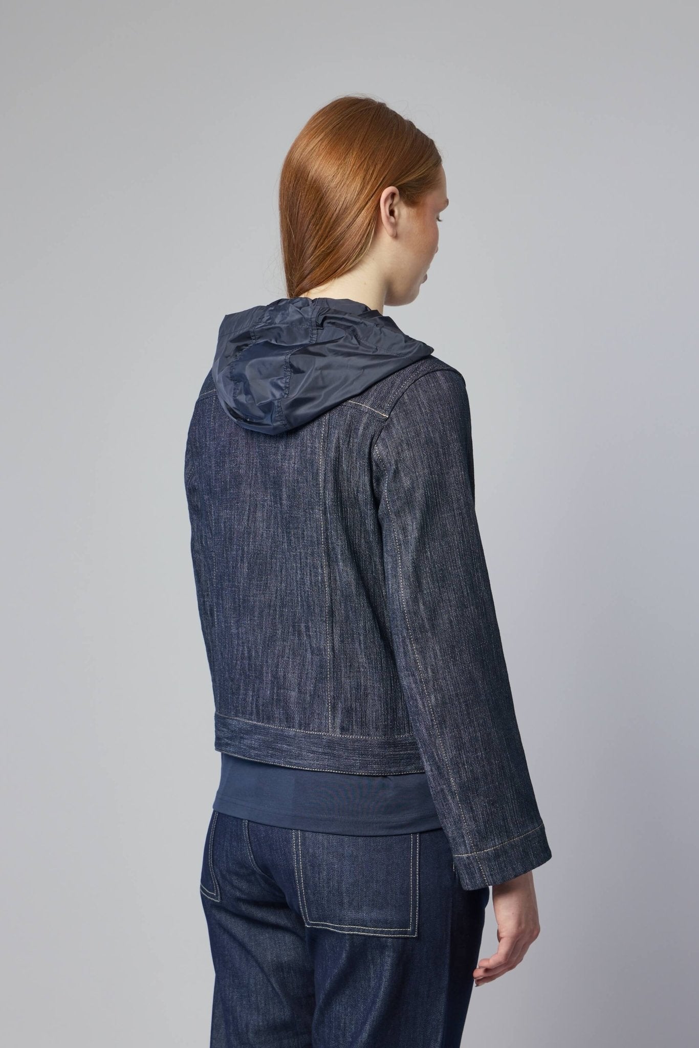 Moncler - Diervilla Jacket | L10931A00138 599EP | 77a - LABELS