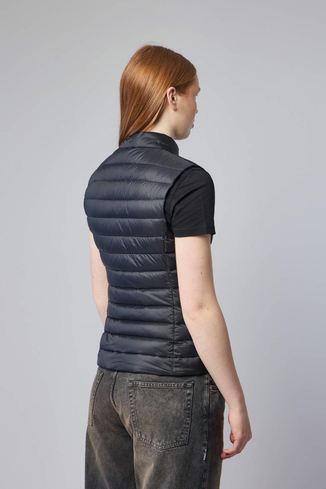 Moncler - Igens Vest | L10931A00087 597YF | 999 - LABELS