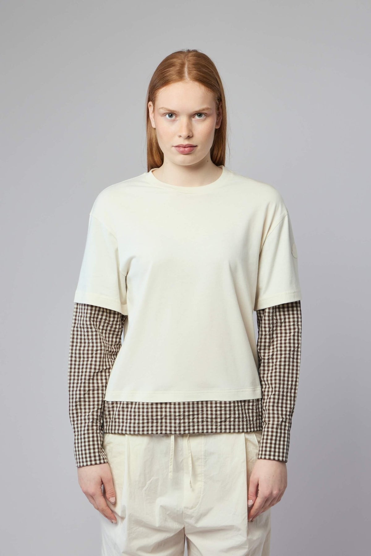 Moncler - Ls T-shirt | L10938D00006 89B8Y | 21i - LABELS