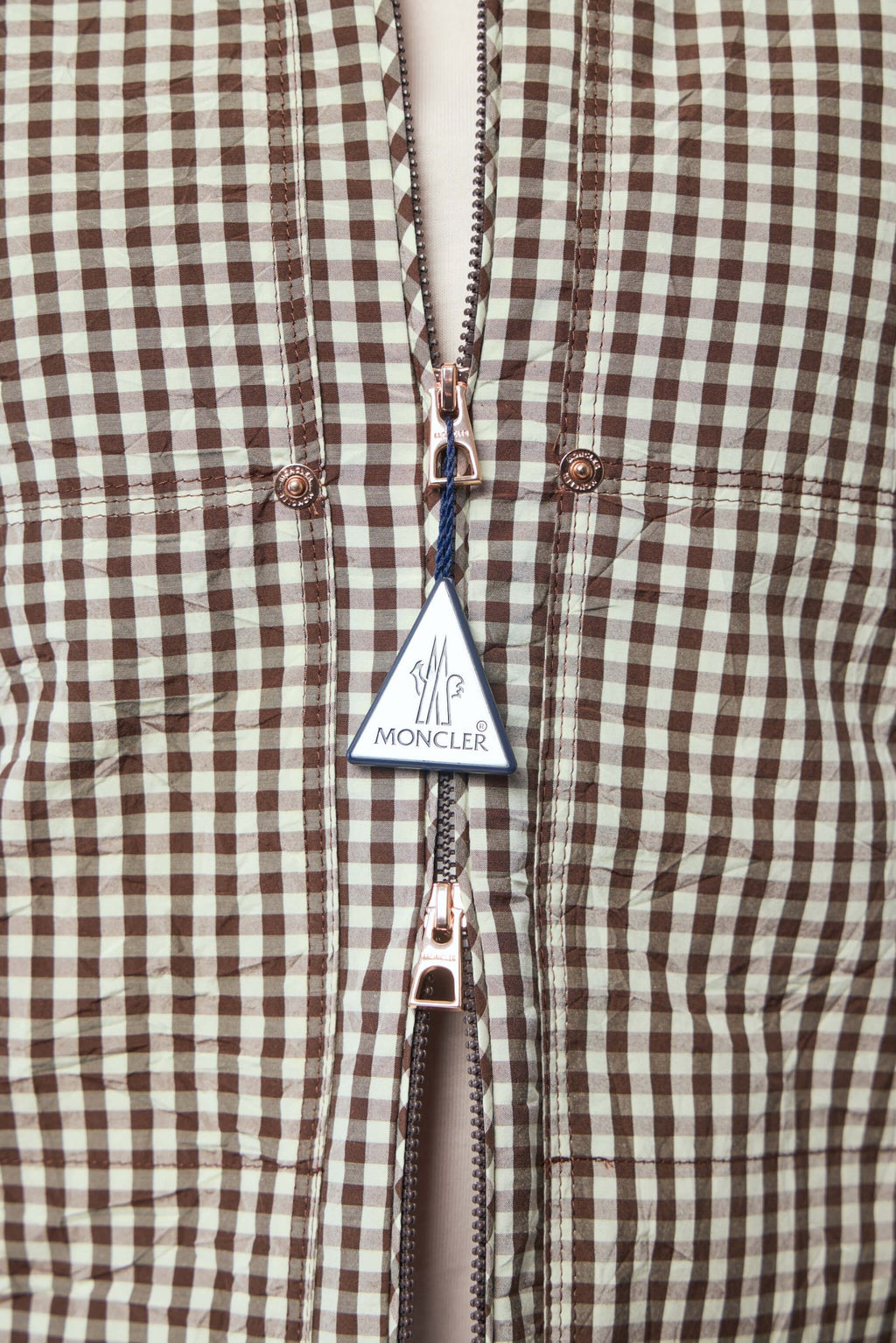 Moncler - Shirt | L10932F00008 599DI | F02 - LABELS