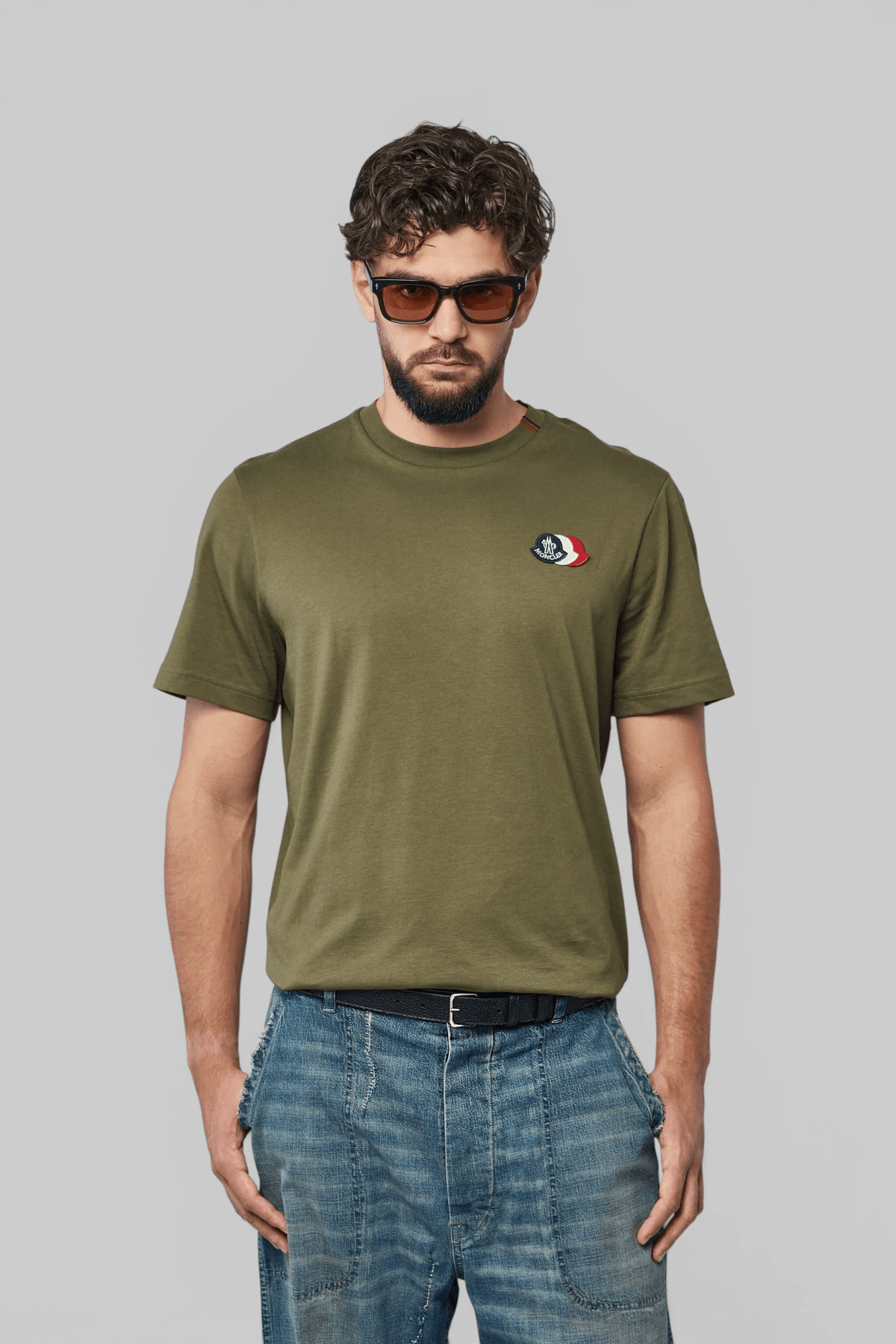 Moncler SS T-shirt in olive green cotton with embroidered patch