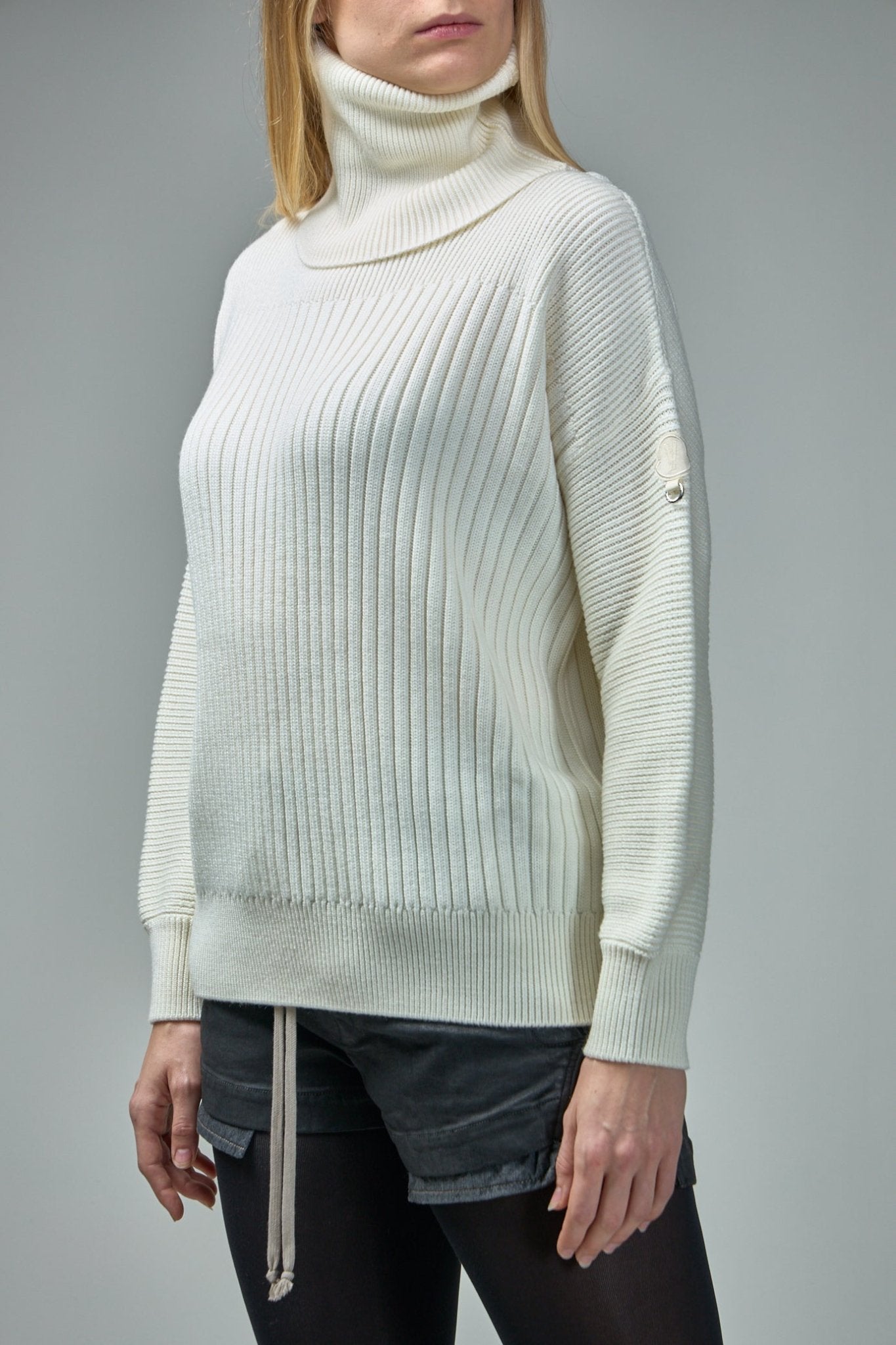 Moncler x Willow Smith T-Neck Knitwear – LABELS