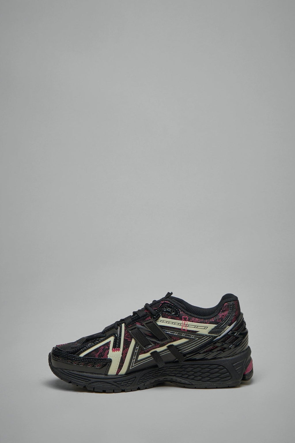 New Balance - 1906 - LABELS