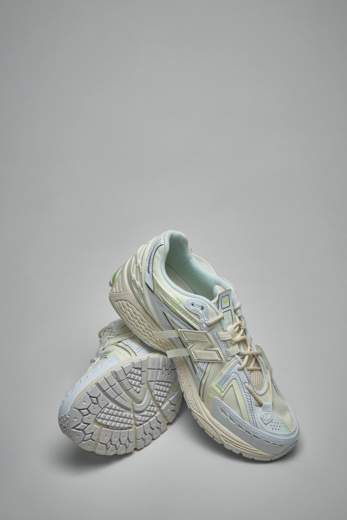 New Balance - 1906 - LABELS