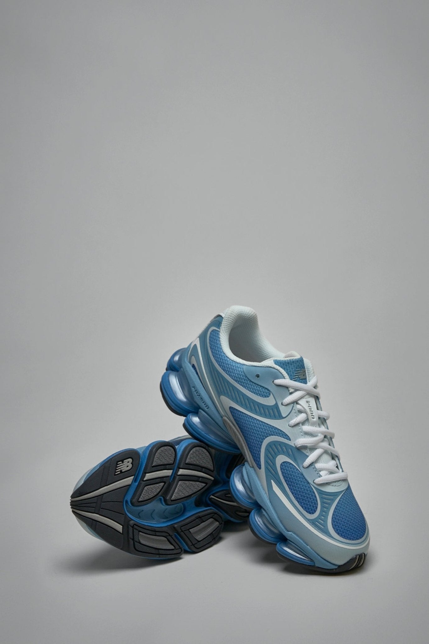 New Balance - 2000 - LABELS