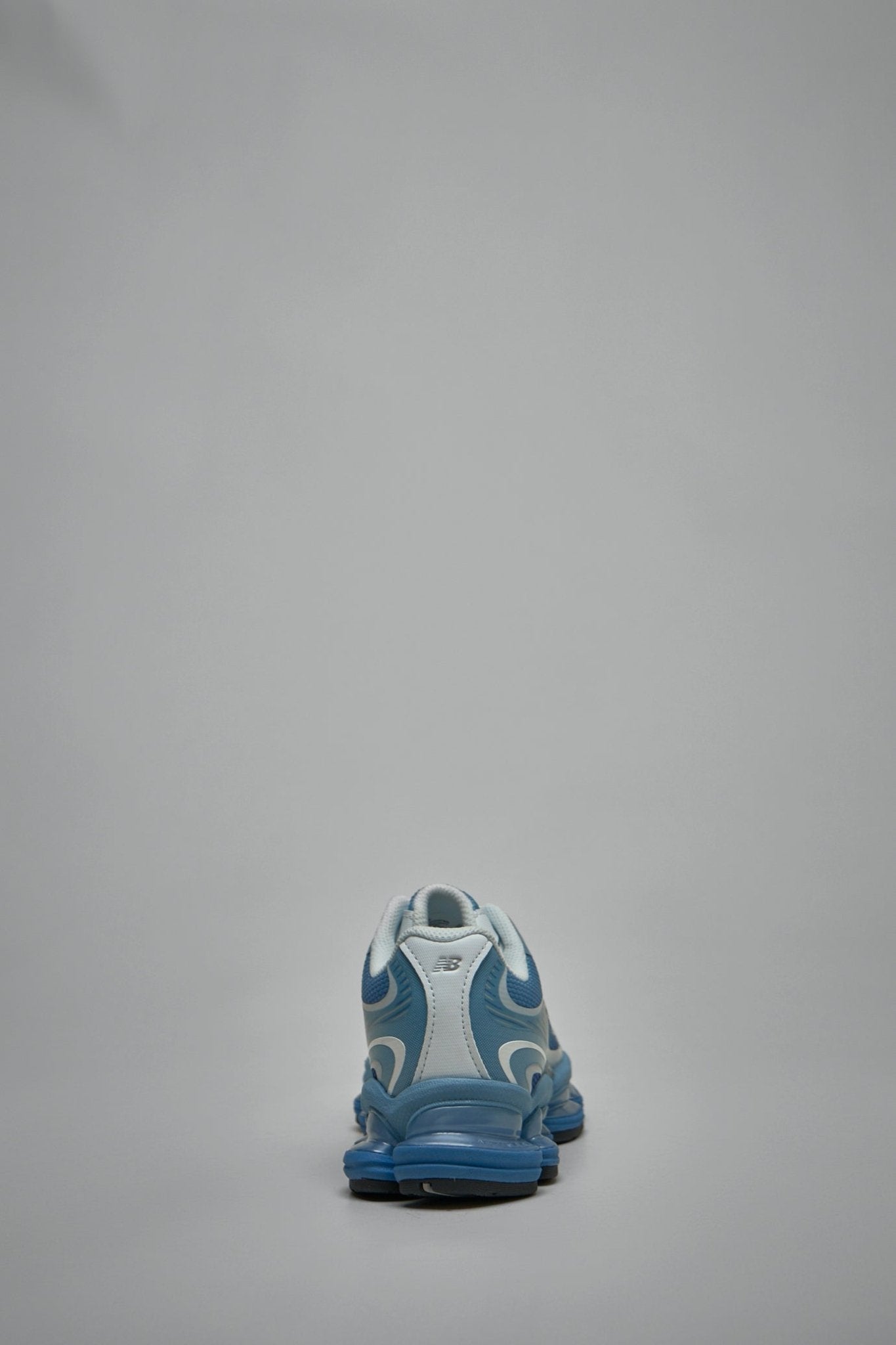 New Balance - 2000 - LABELS