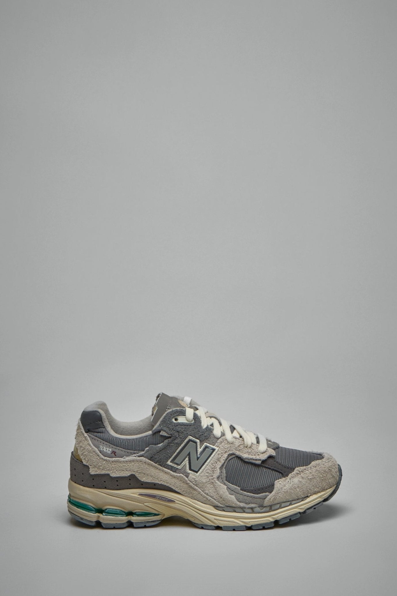 New Balance - 2002 - LABELS