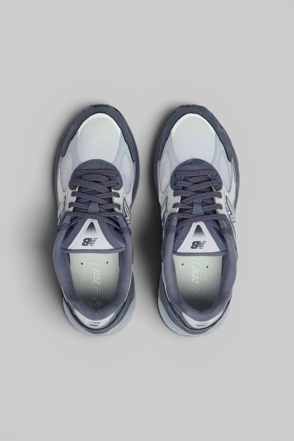 New Balance - 2010 - LABELS