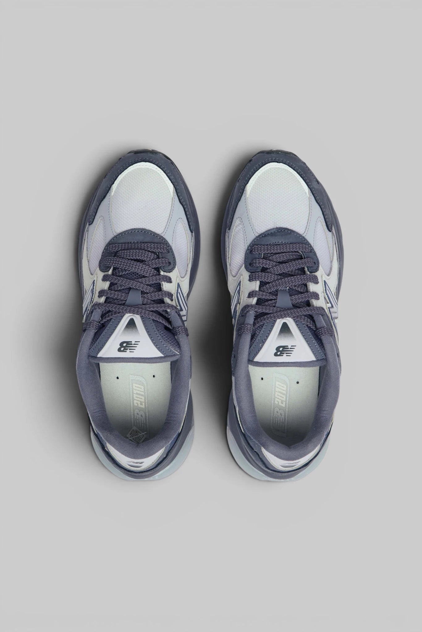 New Balance - 2010 - LABELS