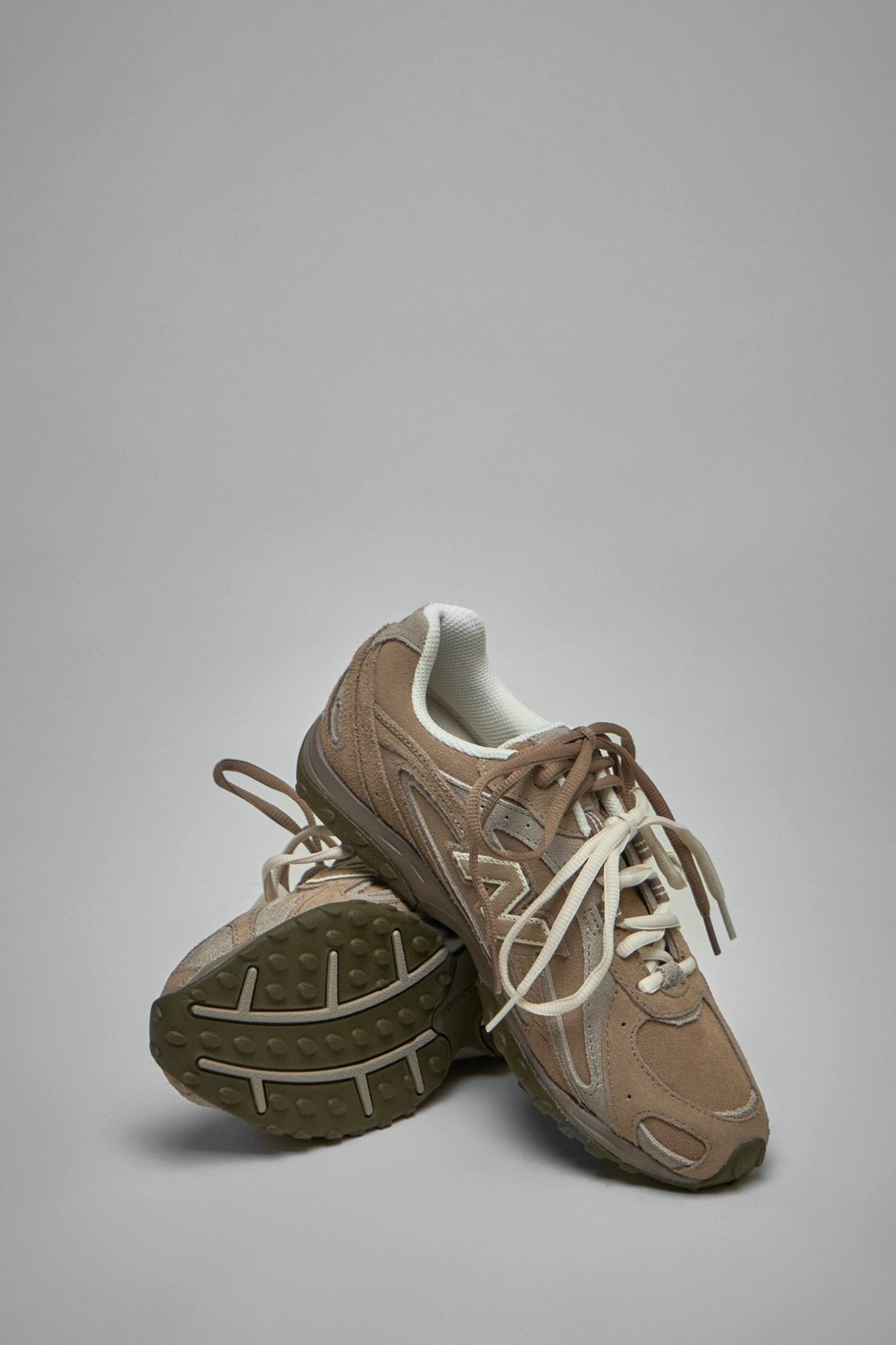 New Balance - 204L - LABELS