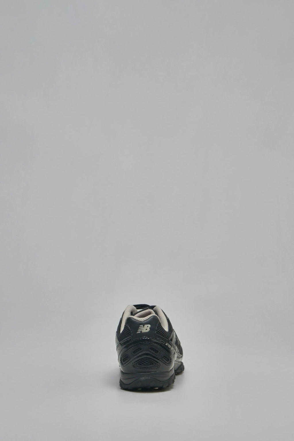 New Balance - 204L Low - Profile Running Sneaker - LABELS