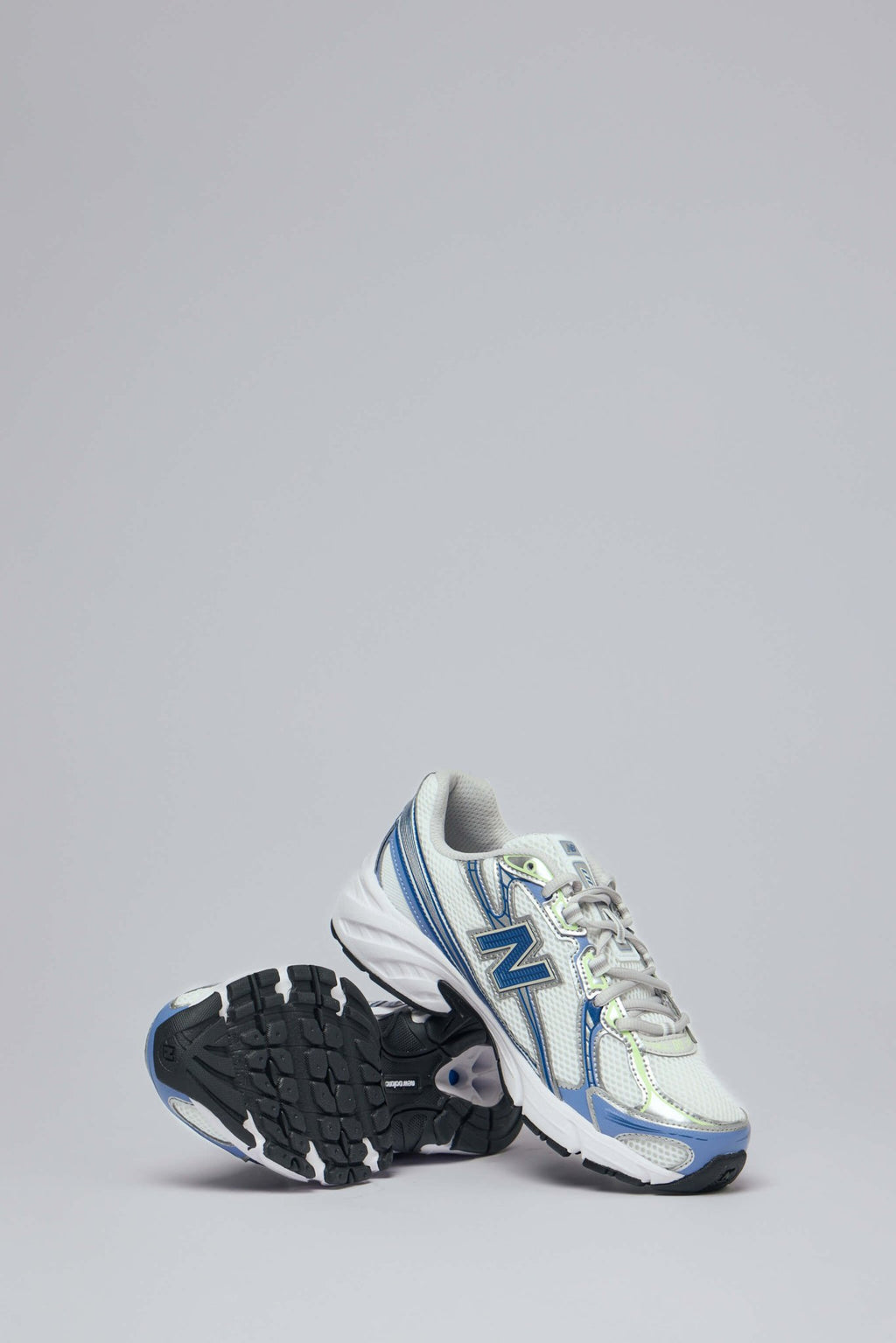 New Balance - 740 - LABELS