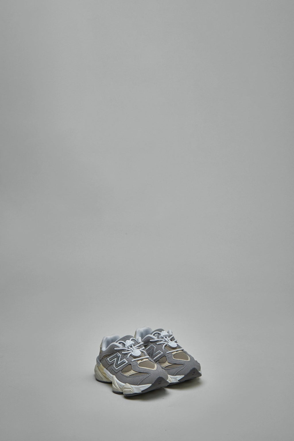 New Balance - 9060 - LABELS