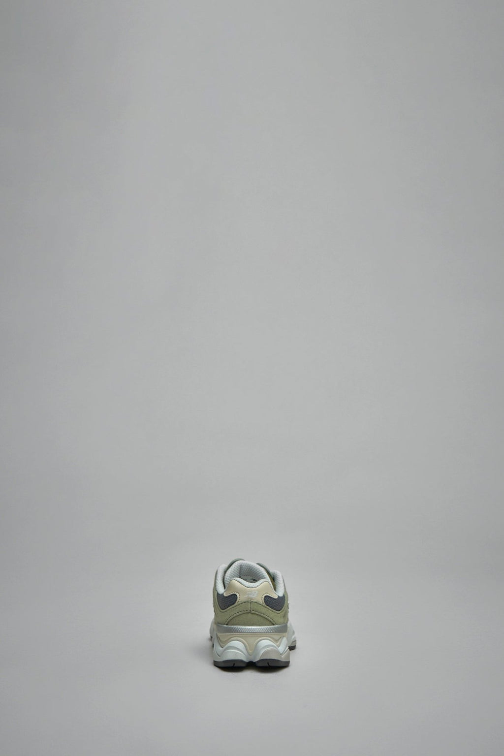 New Balance - 9060 - LABELS