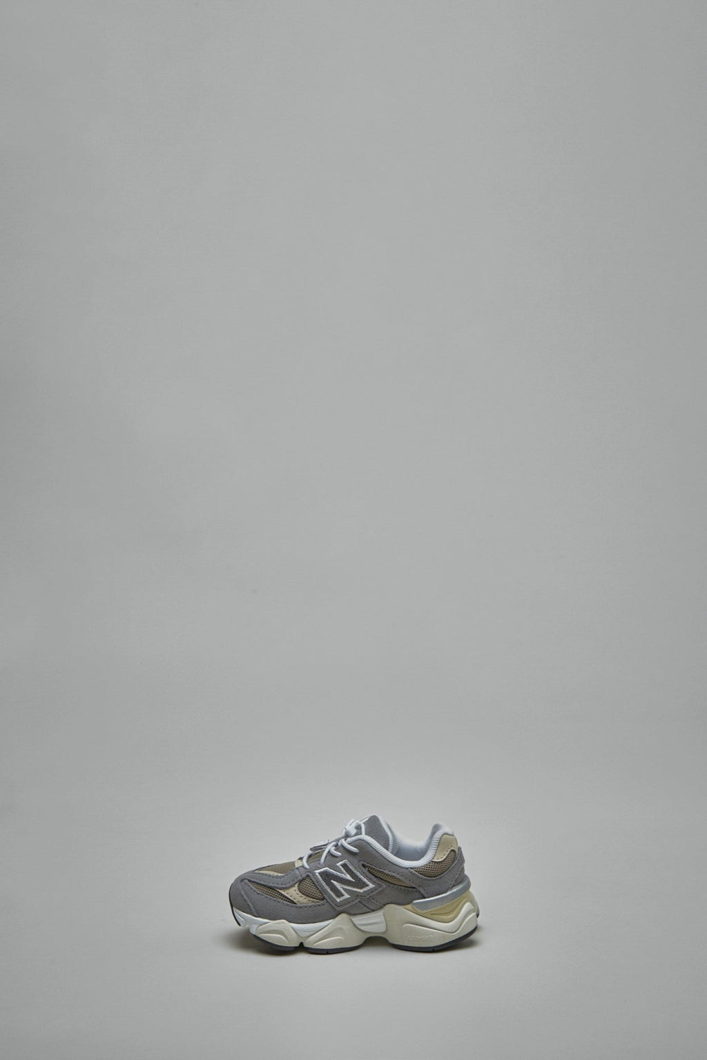 New Balance - 9060 - LABELS